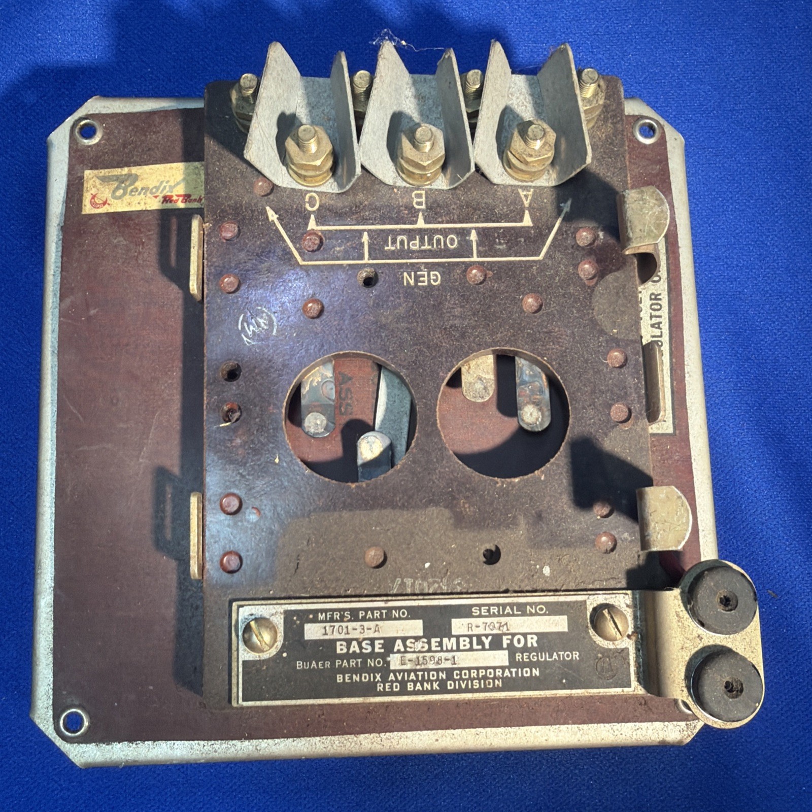 1598-1 Bendix Aviation Corp WW2 Regulator; Voltage, D.C. Generator 117 Volts