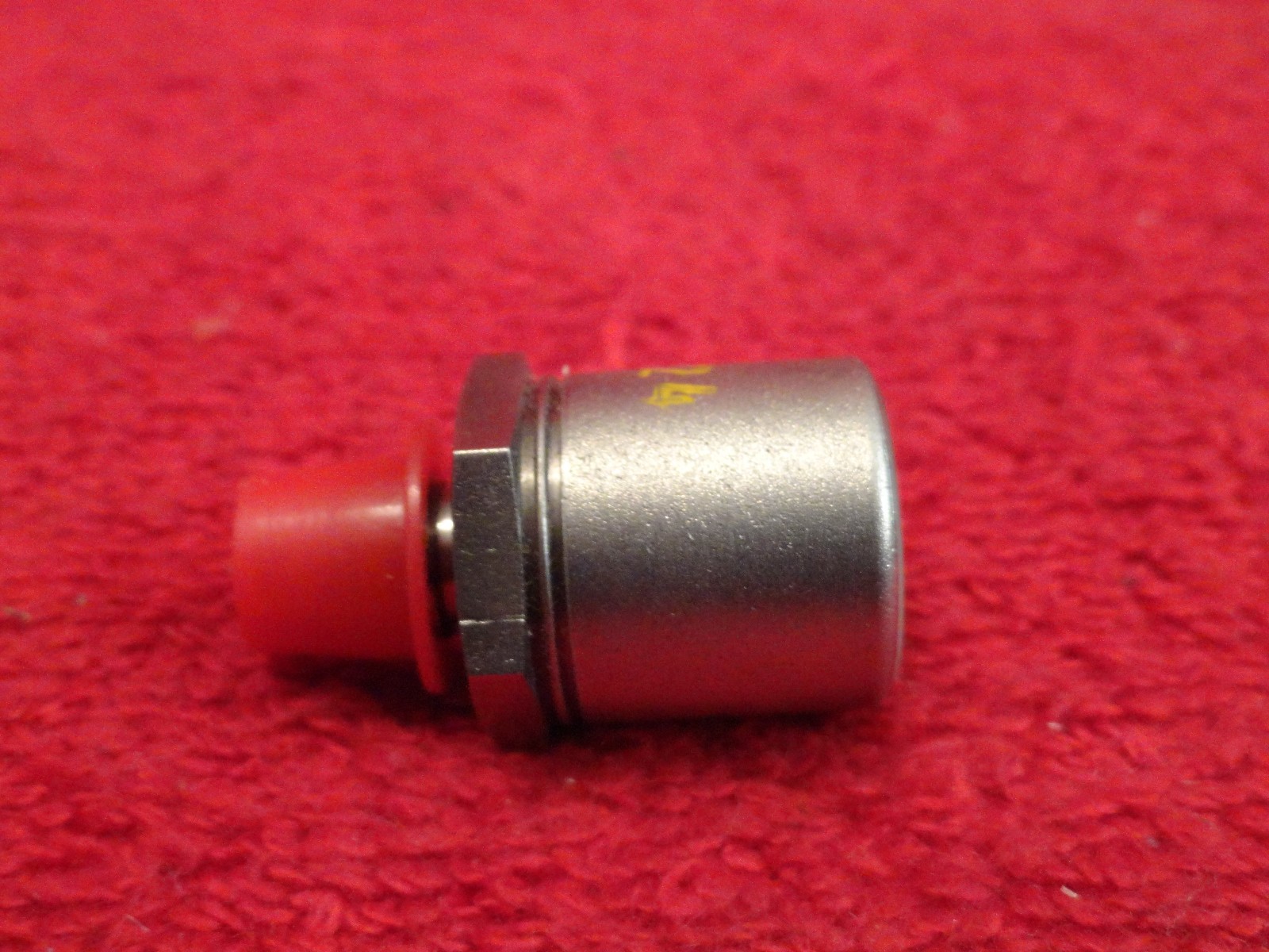 BOURDON HELIX PRESSURE GAUGE MODEL 62024 NEW SURPLUS IN BOX