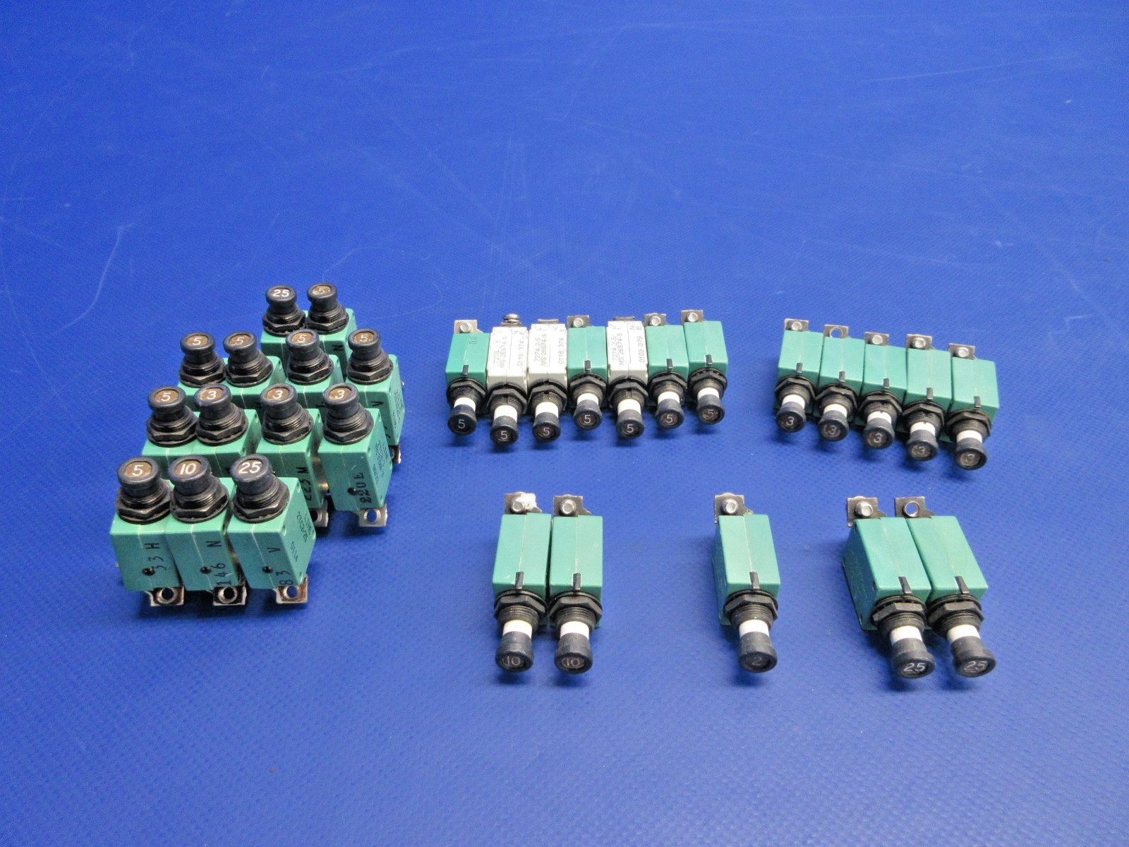 Diamond DA-40 Klixon Circuit Breaker LOT P/N MS26574-5 (0626-839)