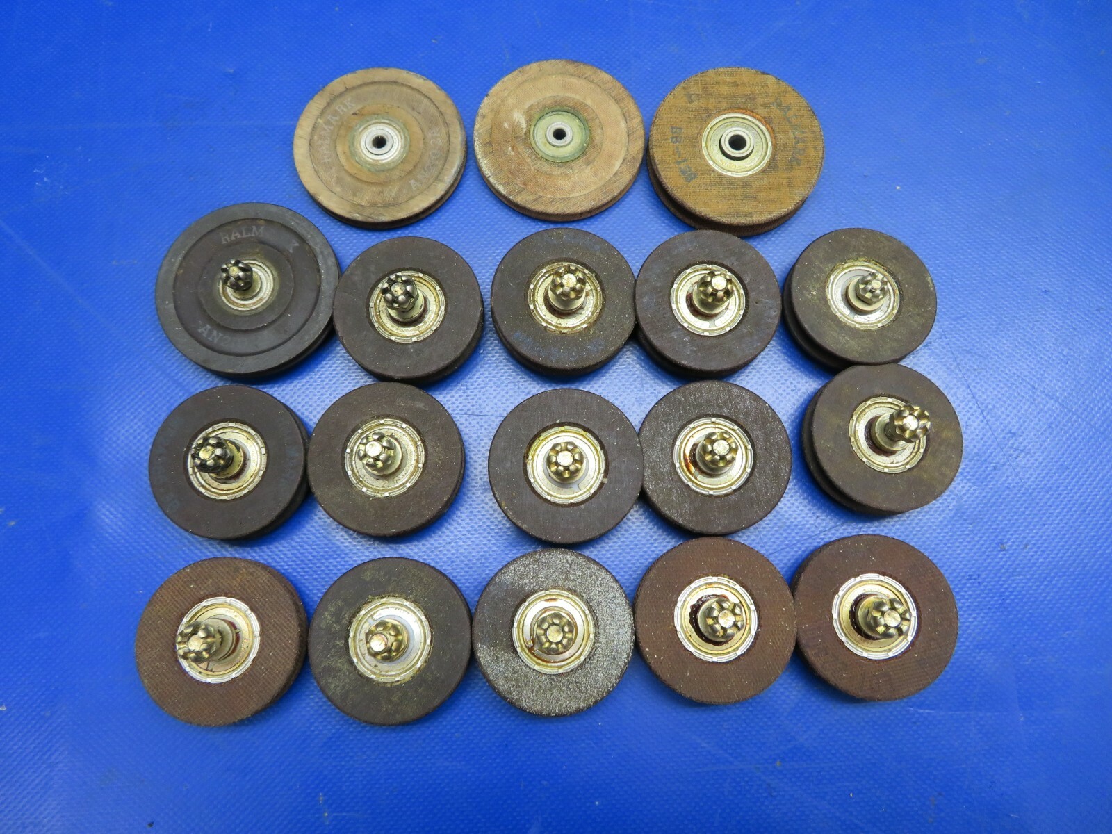 Bellanca 17-30A Super Viking Pulley LOT OF 18 (0520-331)