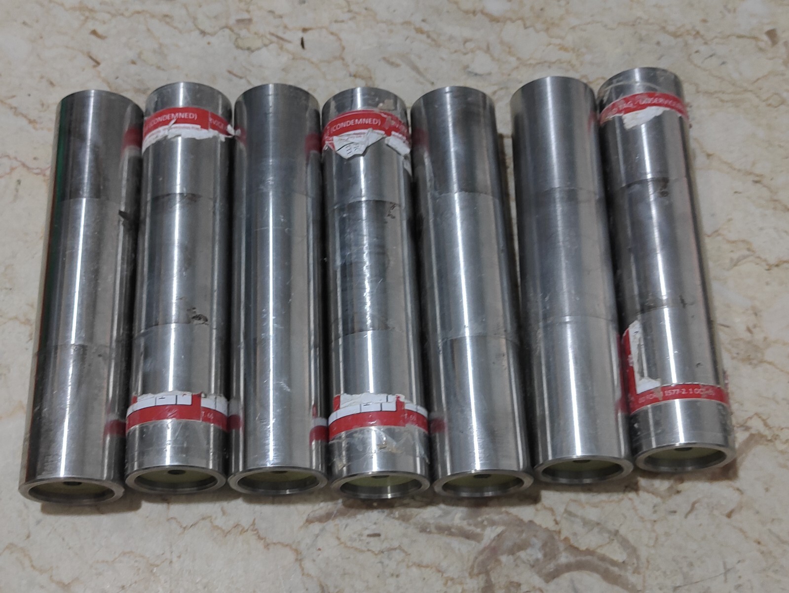 Lot of 7 Rotor Link Pin Assembly 7-211411199-3 Boeing | FedEx or DHL