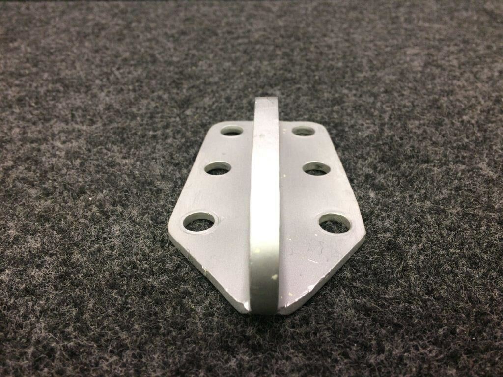 194100-10 Bellanca 17-30 Fitting Main Gear Assy