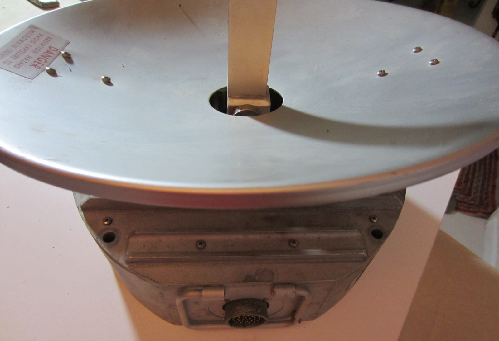 RCA RADAR RTA-1002 P/N MI 585264 FOR PARTS BOTTOM COVER MISSING