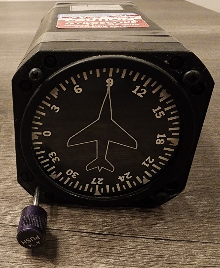 EDO-AIRE 4000B-9 DIRECTIONAL GYRO P/N: 1U262-001-10 Piper 99003-3 W/ 60 Day Warr