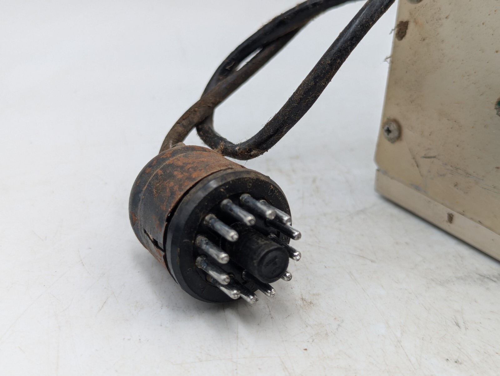 Genave Theta/100 Converter Indicator, For Use With Alpha/365, Untested