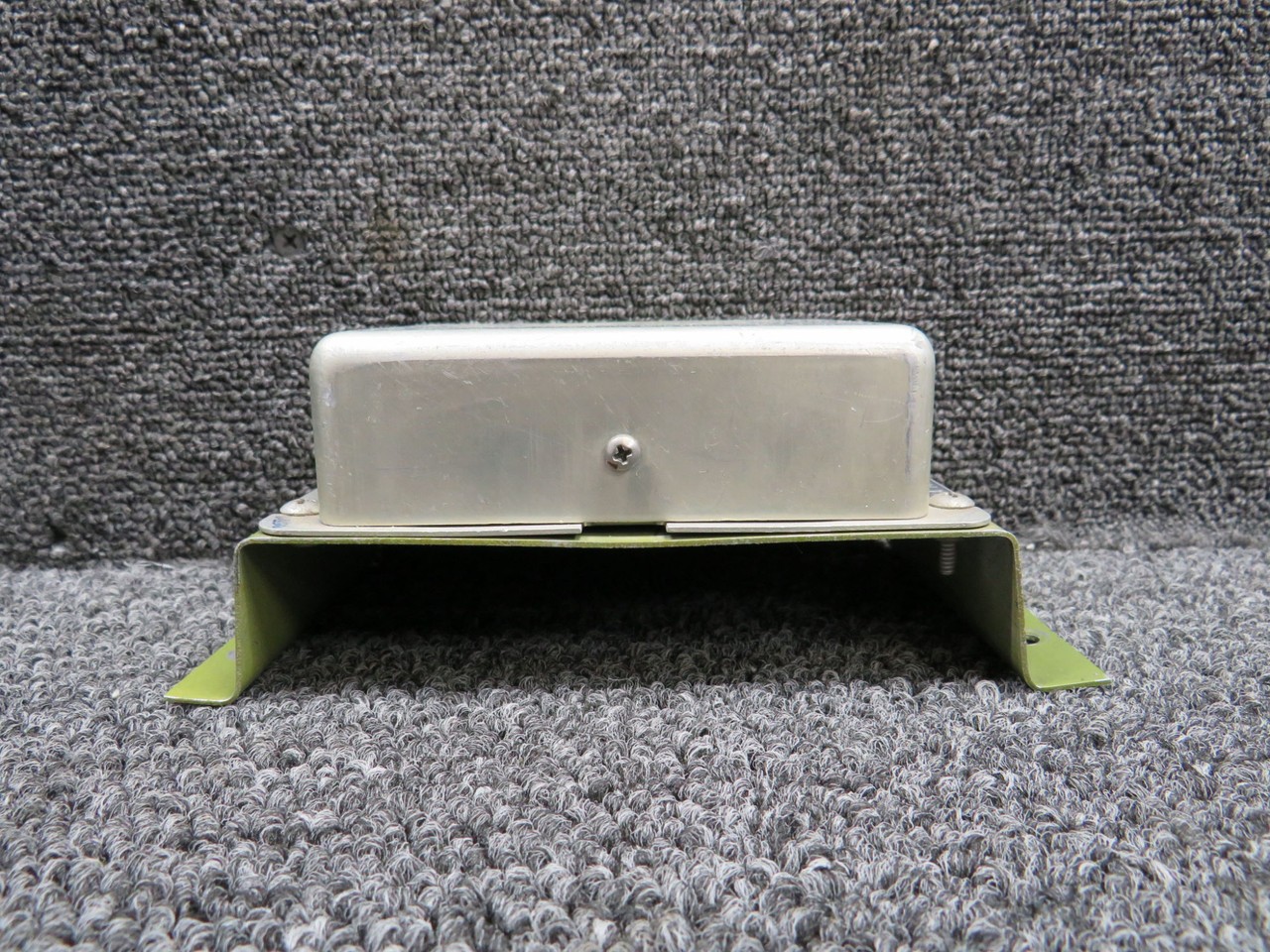 065-5020-01 King Radio KA-142 Trim Adapter with Mount