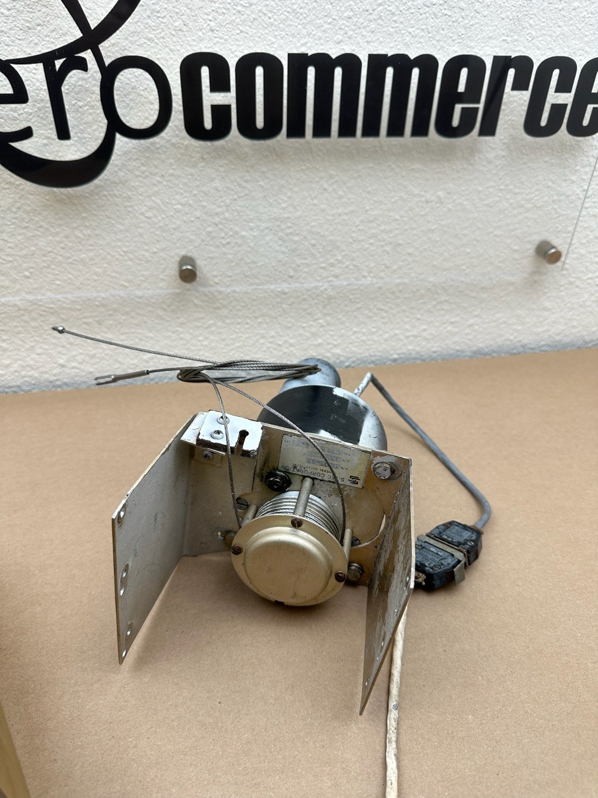 S-TEC Corporation Cessna 172 Autopilot 0129 P/N: 0105-R9 (0001J)