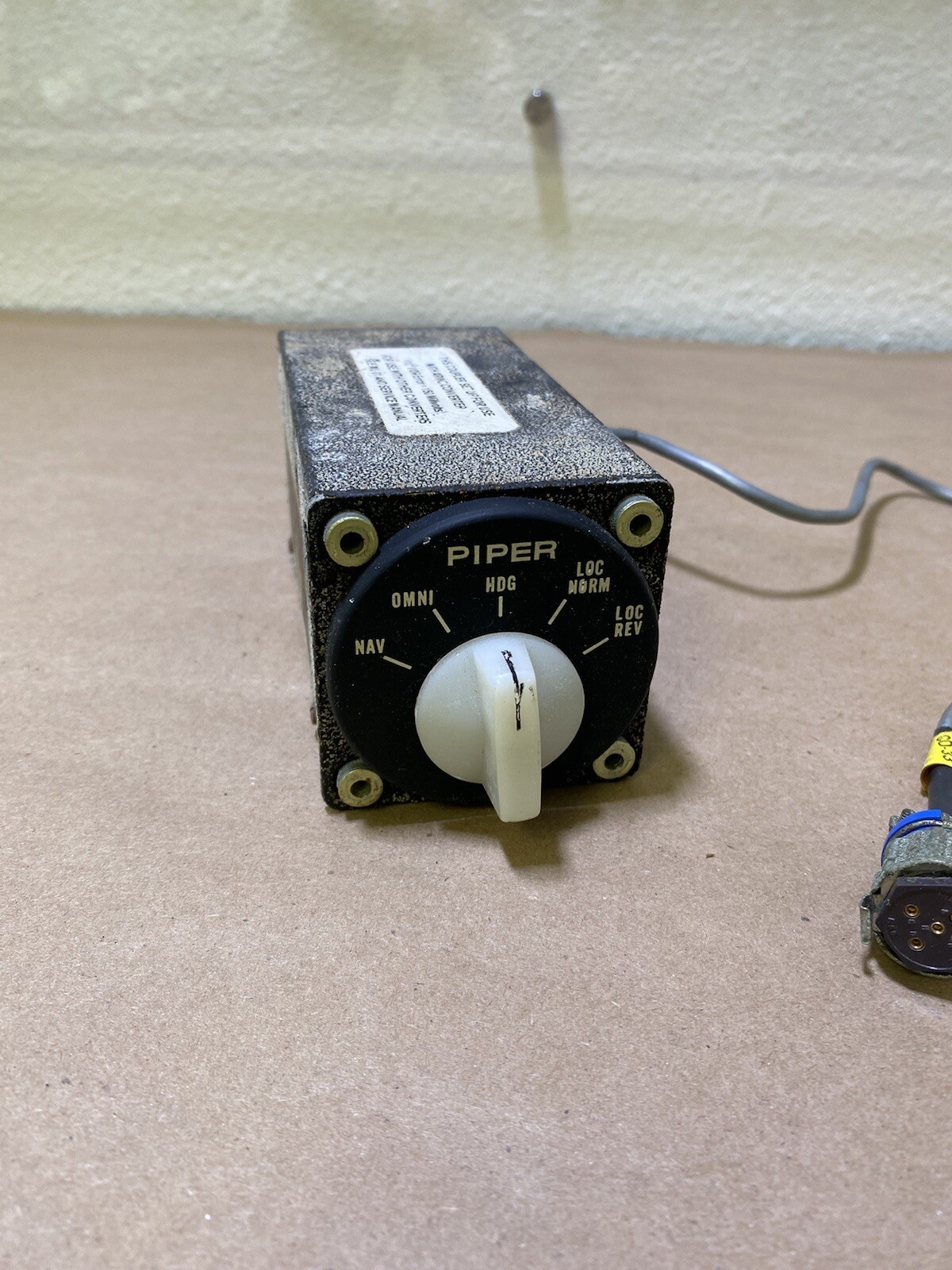 Edo-Aire Mitchell Radio Coupler 1C388 (2220)