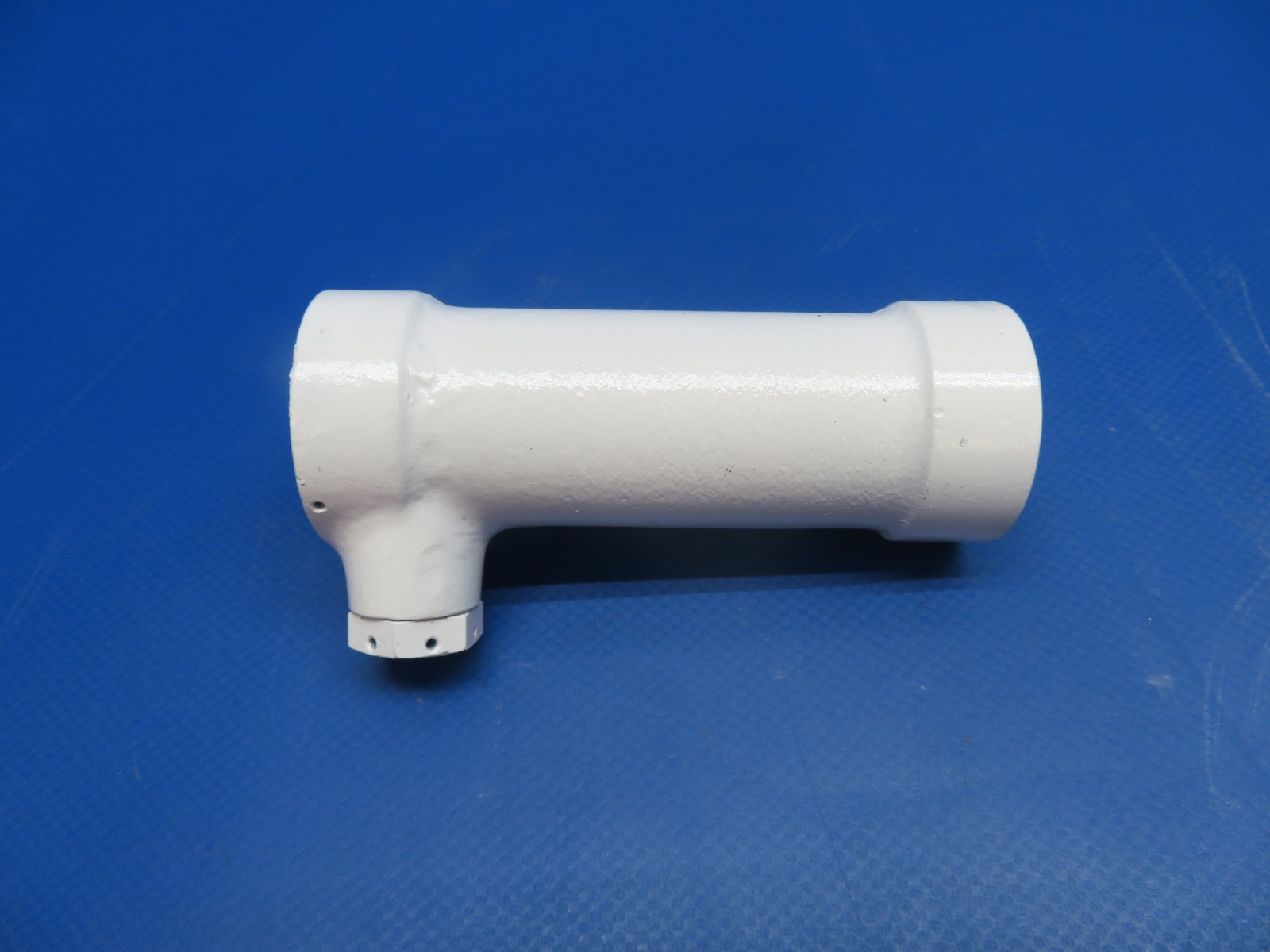 Cessna 310 Shimmy Dampener Housing w/ Repair Kit 0842410-1 PAINTED (0825-1720)