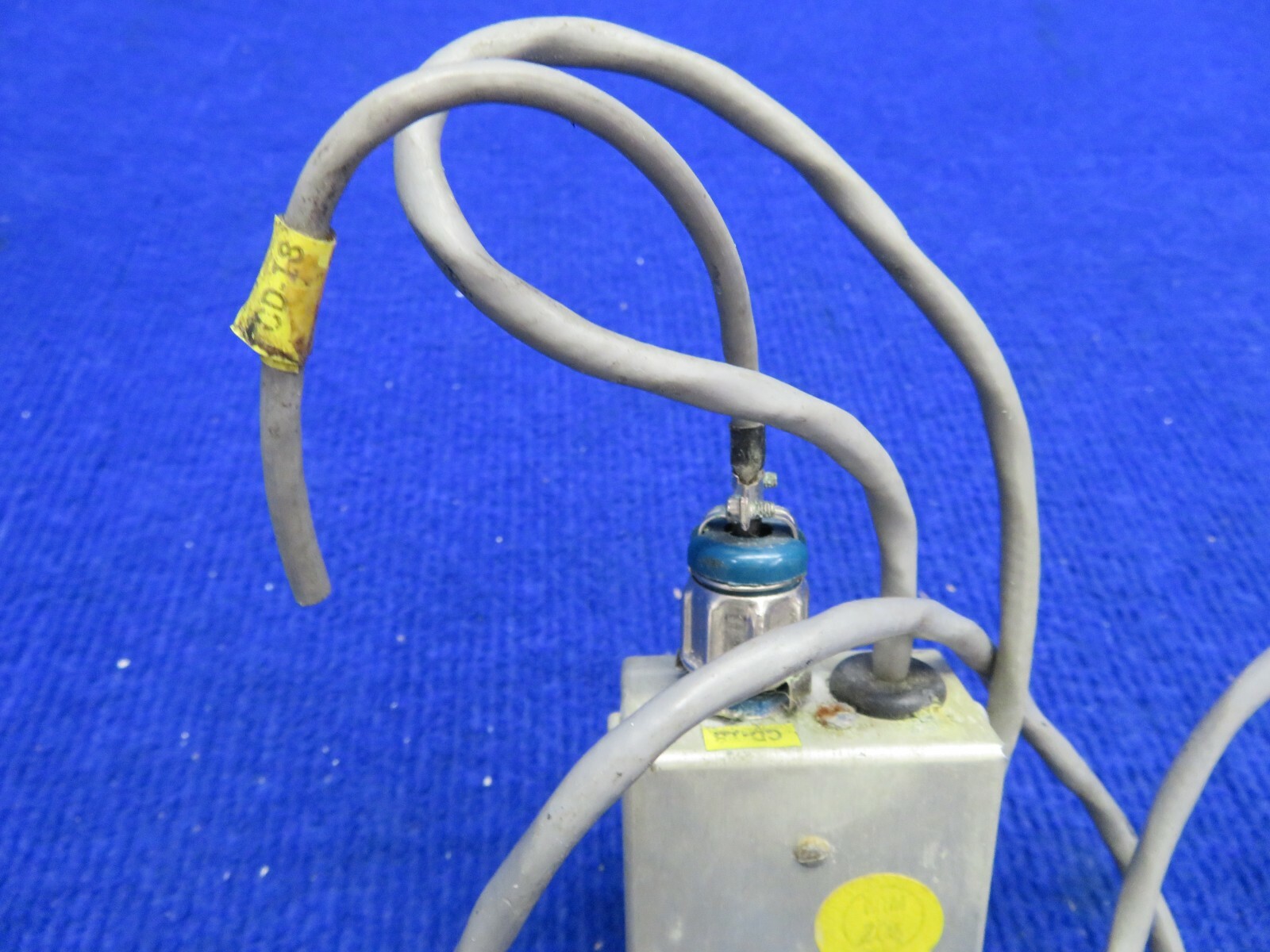 Piper PA-28R-201T Edo-Aire Mitchell Autopilot Relay Box P/N 1B440-2 (0222-692)