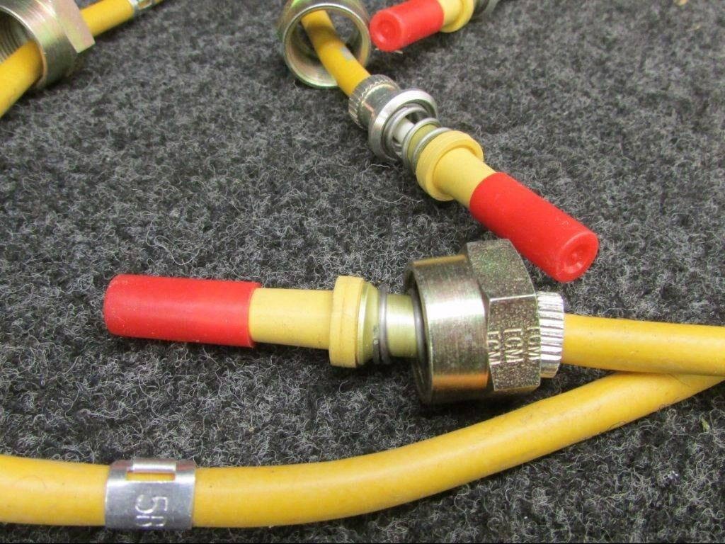10-821604-3 Continental Wire Harness TCM Gold Seal (NEW OLD STOCK) (SA)