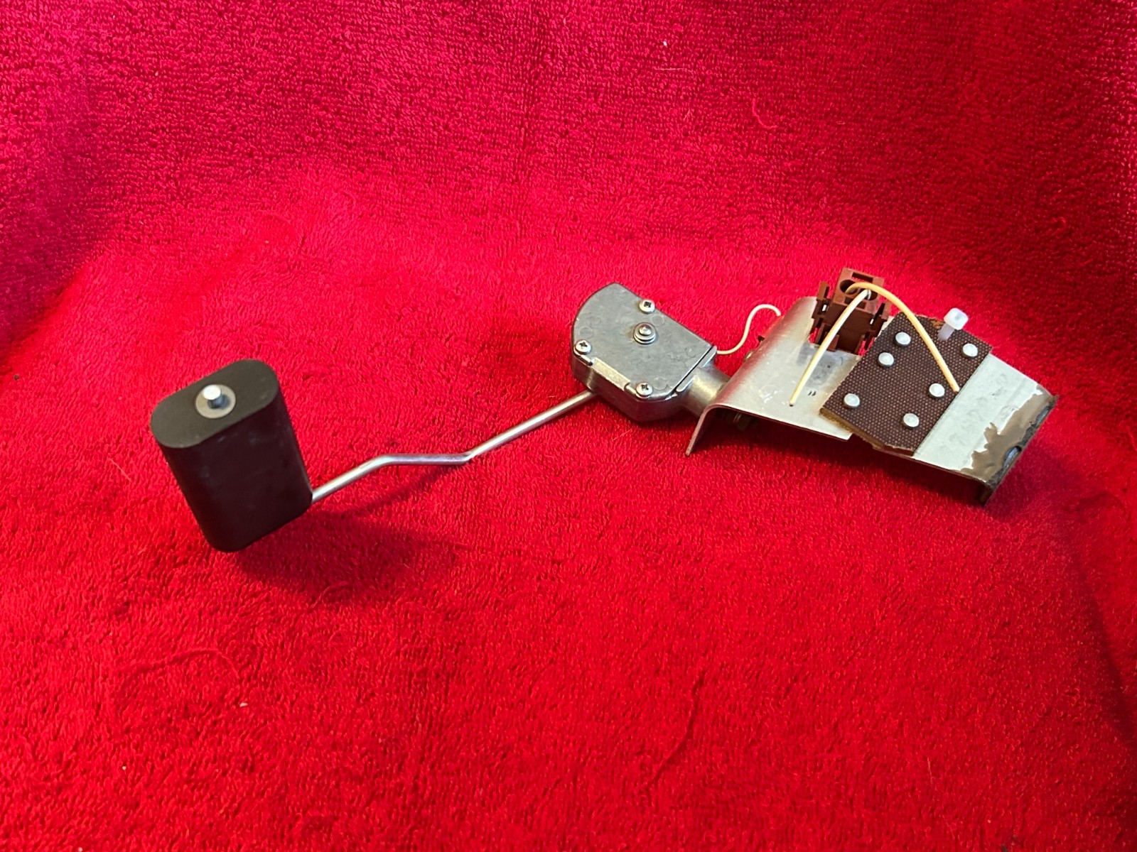 AIRCRAFT FUEL TRANSMITTER SENDER FLOAT