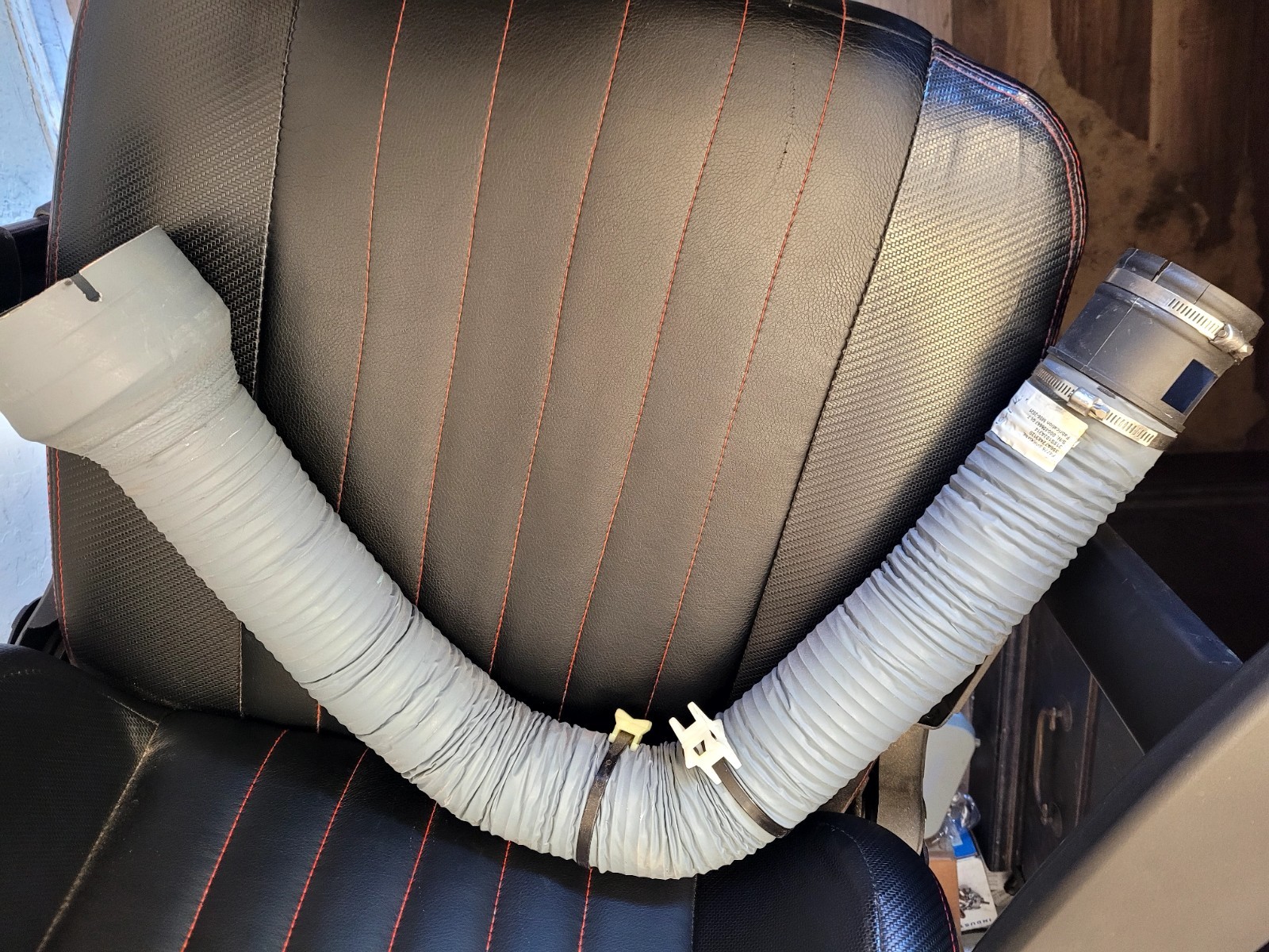 NEW Airbus Eurocopter Helicopter 350A72483120 F4776 SPIRAGAINE DUCT ( C08)