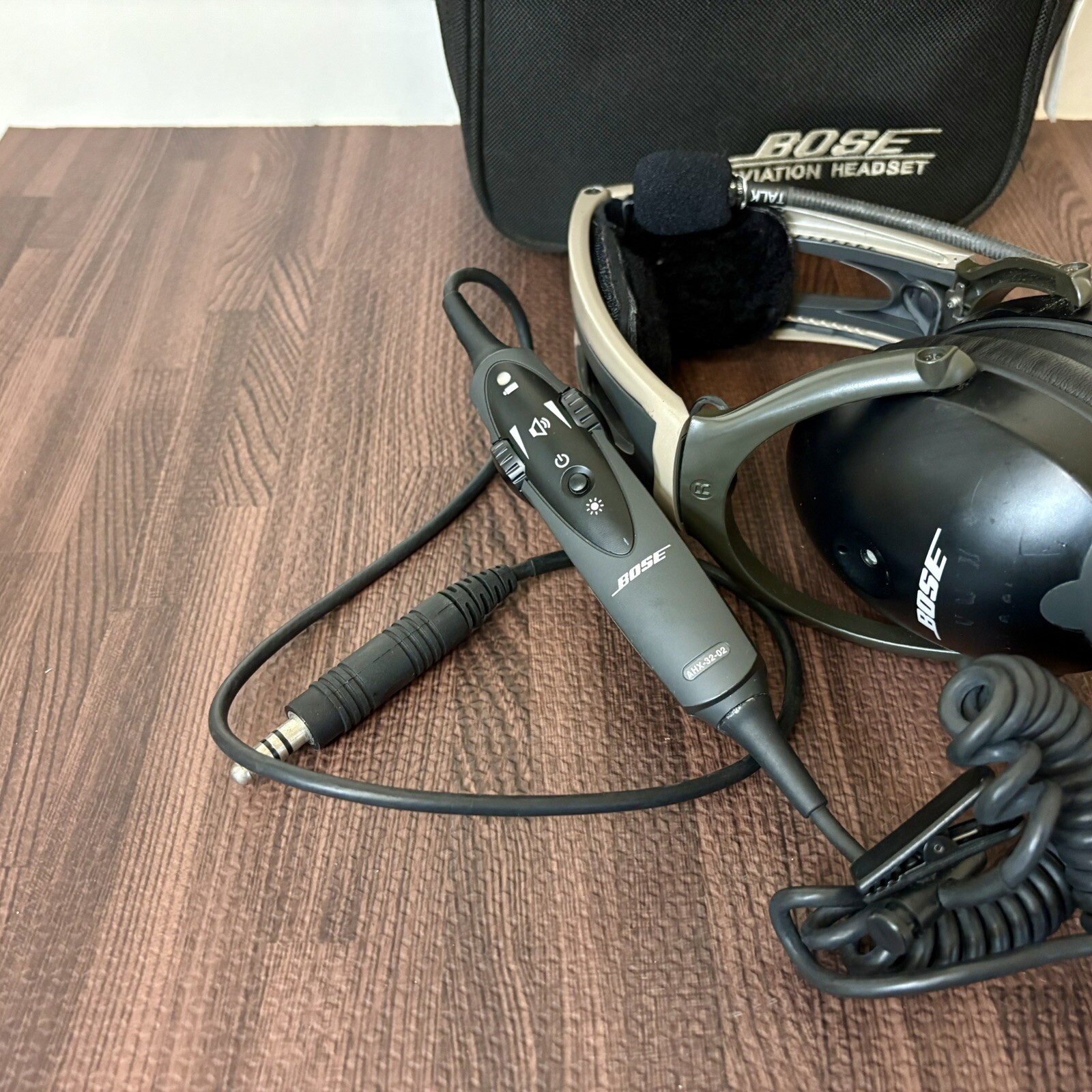 Bose A10 X AHX-32-02 ANR Headset With Single Military Helicopter Plug