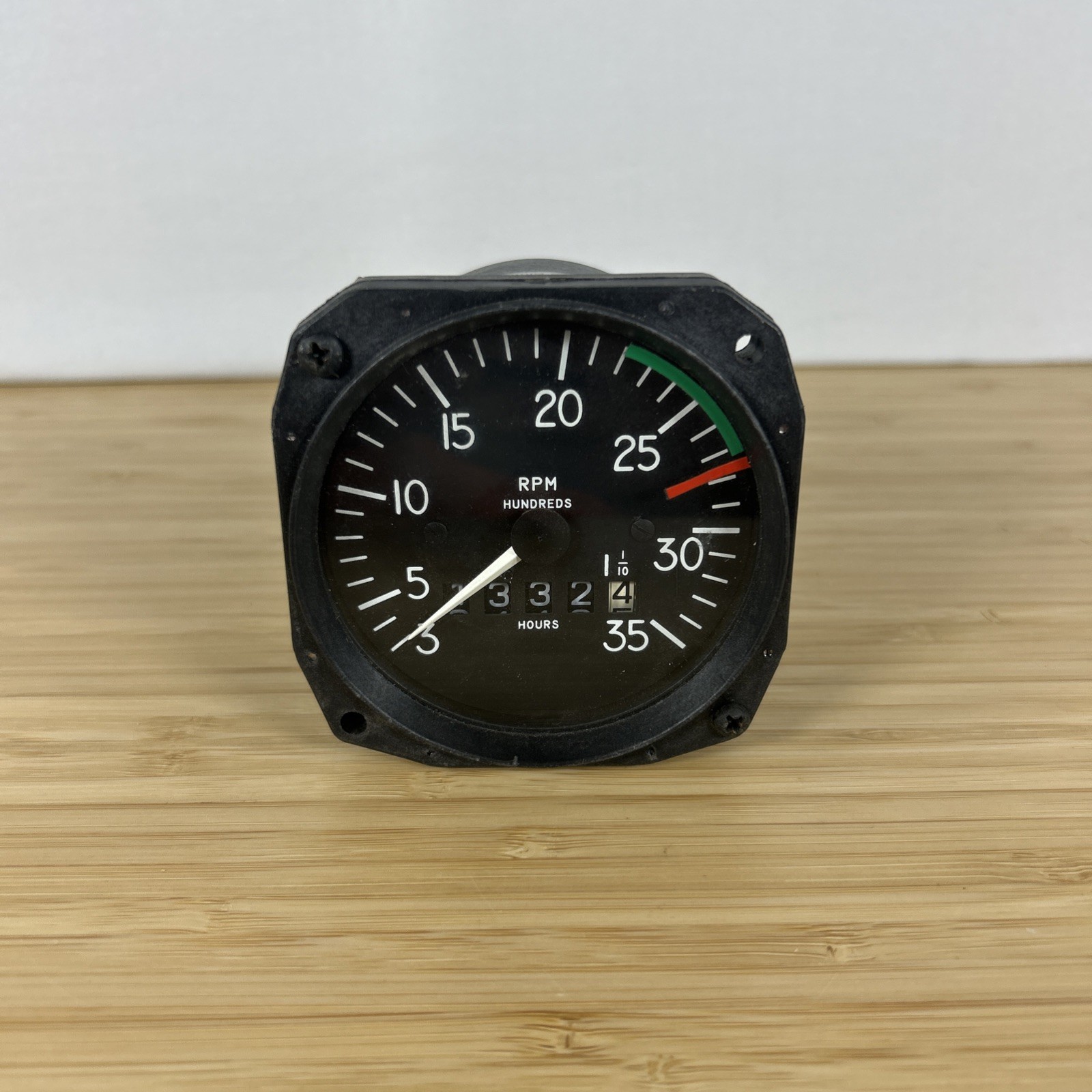 Aircraft Instruments – Aviation Gauges (Lot of 7) (Vintage Airplanes) (Man Cave)