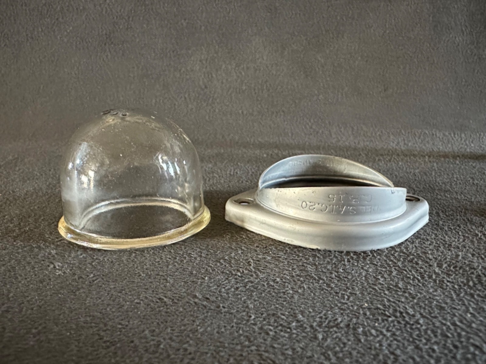 Grimes Piper Aircraft Tail Light P/N A2064-1073 (Alt 472-736)