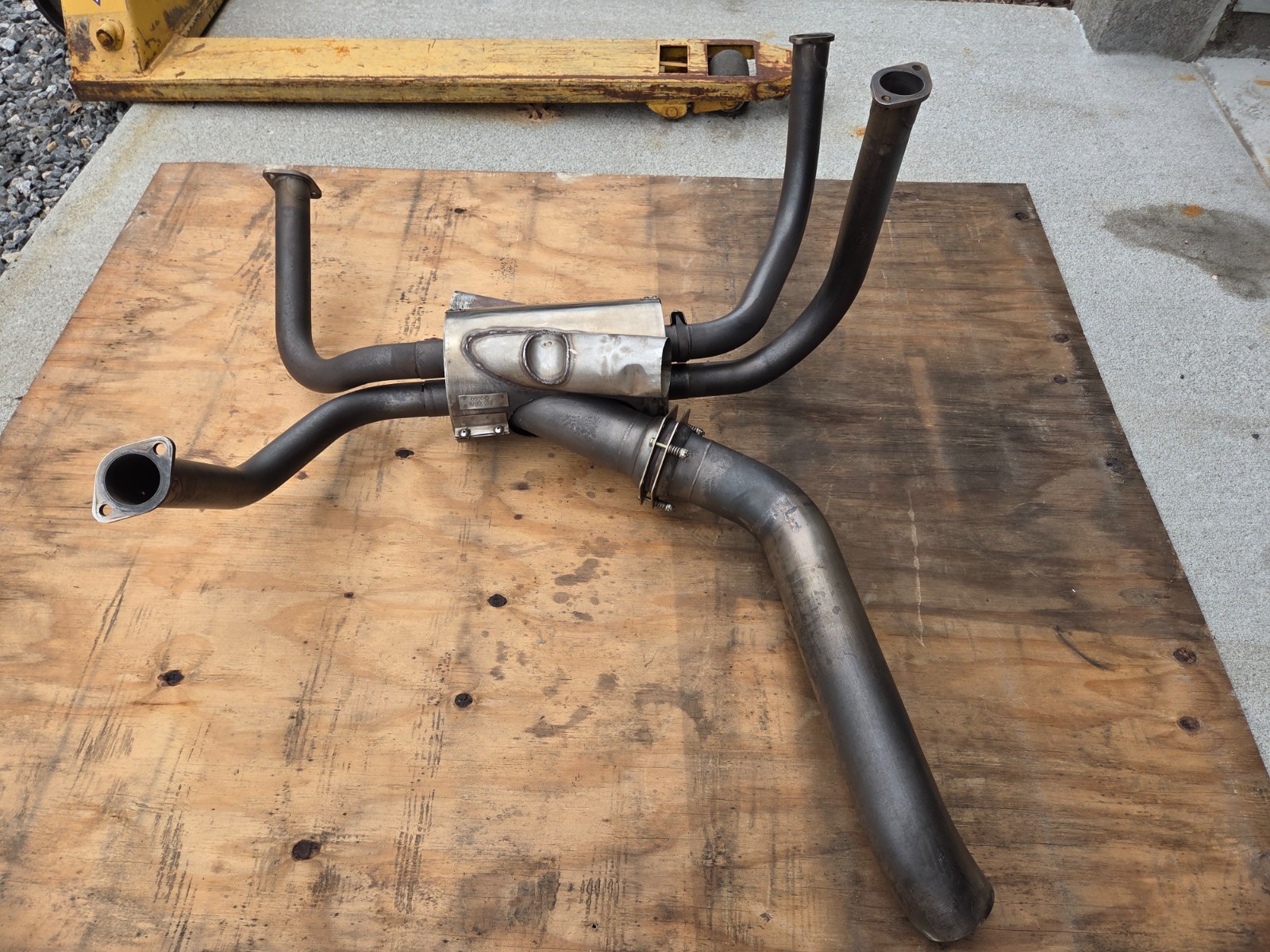 MOONEY M20E/M20F LYCOMING IO-360-A1A MUFFLER ASSY 630045M
