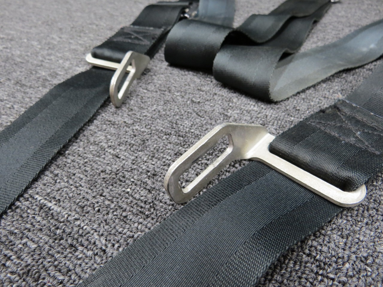 AE815 Bellanca 7GCAA Front Seat Shoulder Harness Assembly