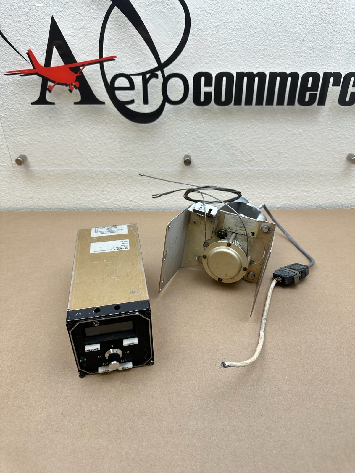 S-TEC Corporation Cessna 172 Autopilot 0129 P/N: 0105-R9 (0001J)