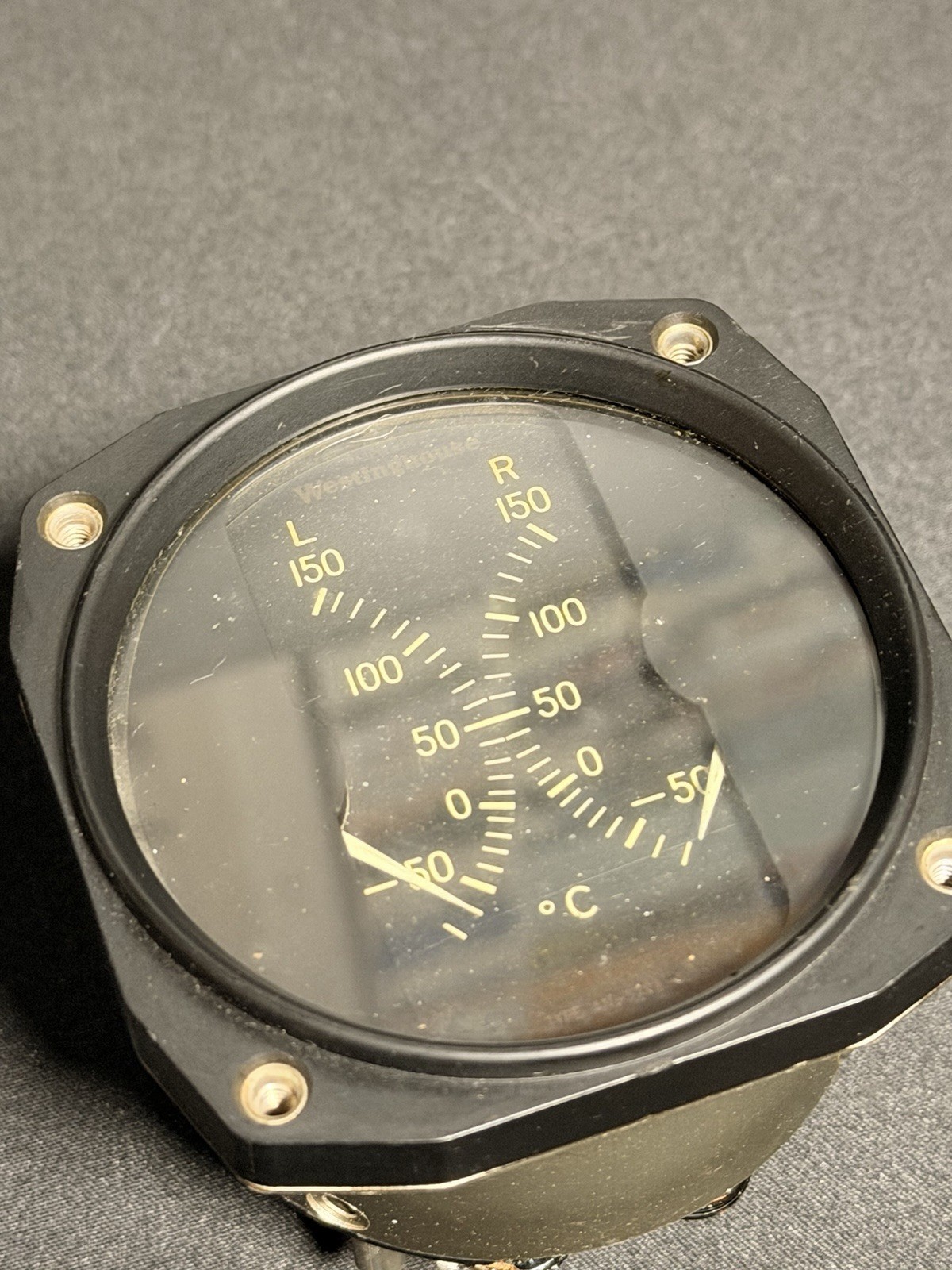 Aircraft Gauge Dual Temperature – Westinghouse Type AN-5795-6