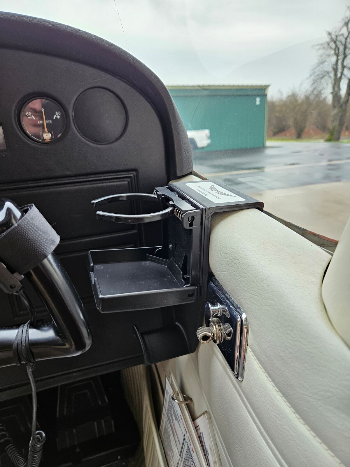 CESSNA 172 CUP HOLDER **WITH HEADSET HOLDER EXTENSION** – C thru Q Models