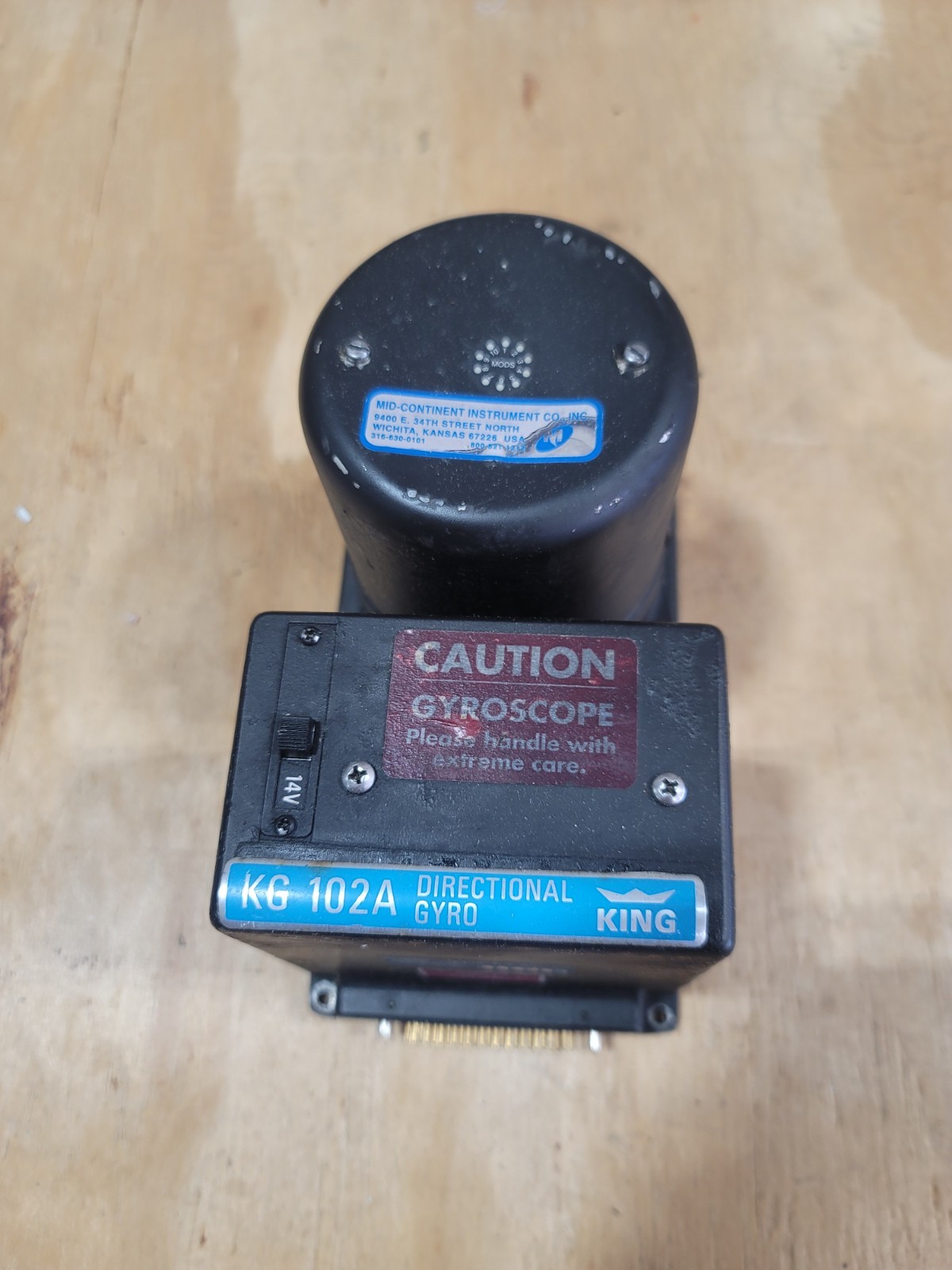 Bendix King KG 102A Directional Gyro From Piper PA-34-220T – P/N 060-0015-00