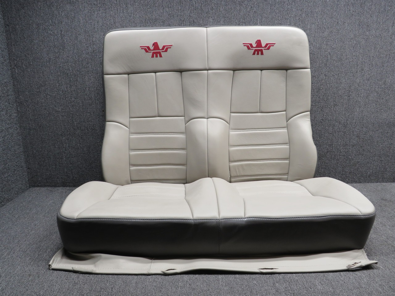 140204-501 Mooney M20J Rear Seat Assembly