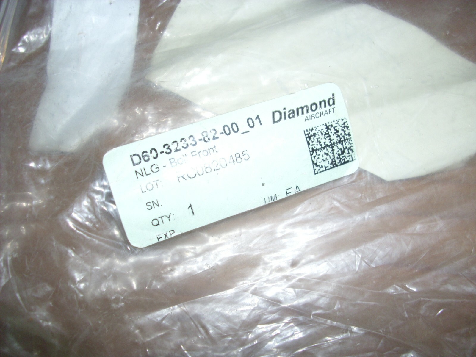 Diamond Aircraft NLG Tubular Pivot D60-3233-82-00_01