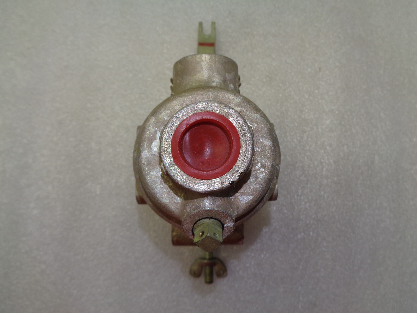 AIRCRAFT FUEL FILTER STRAINER HOUSING ASSEMBLY TYPE C2A