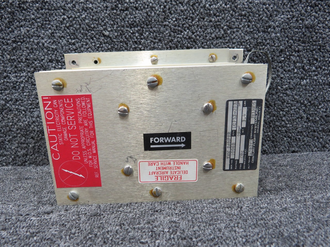 1C753-213 Century Flight Systems Yaw Damper with Tray (Volts: 28)
