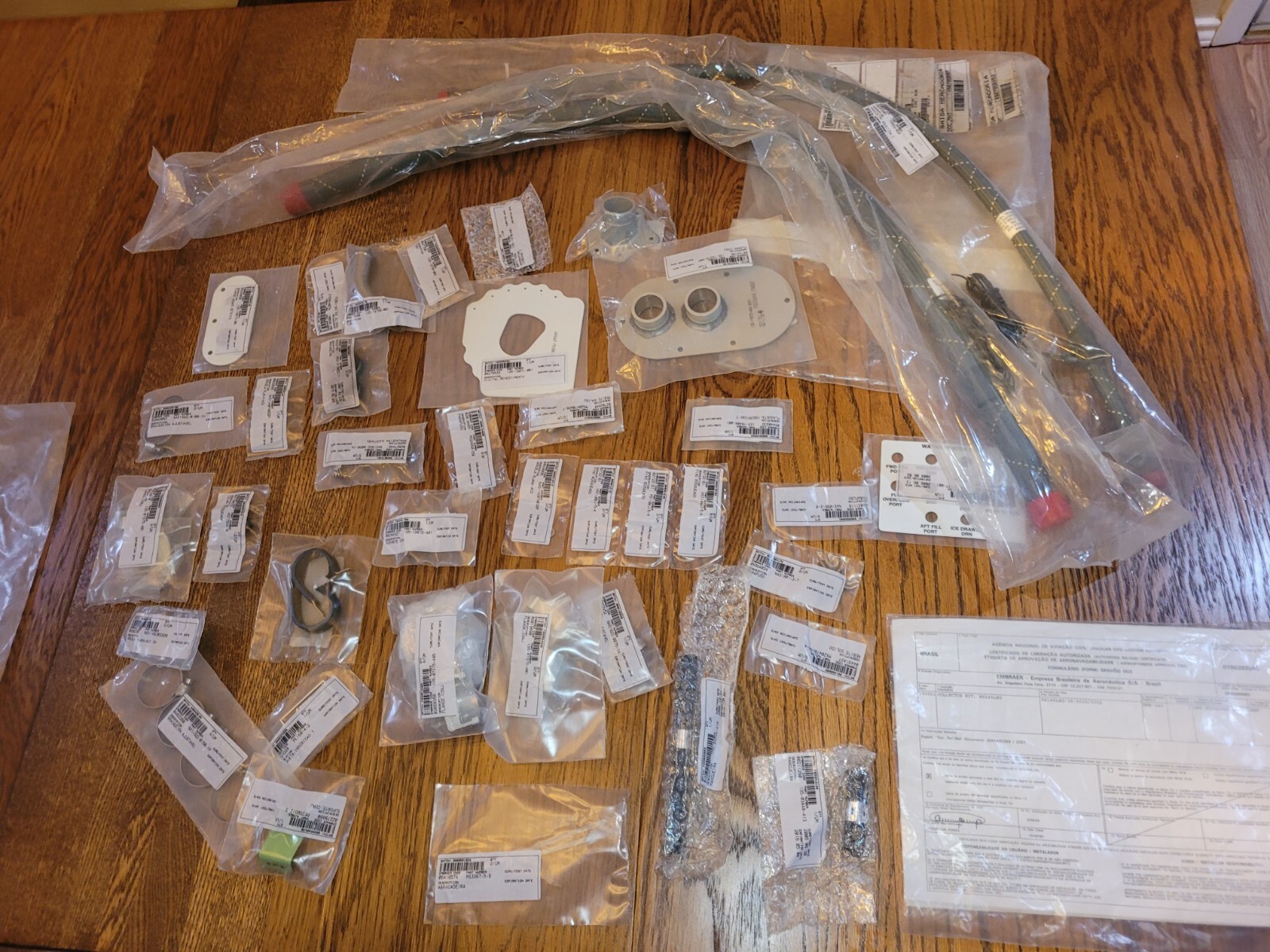 New Embraer Bombardier BD-700 Collector Kit BS-145LEG-38-0002