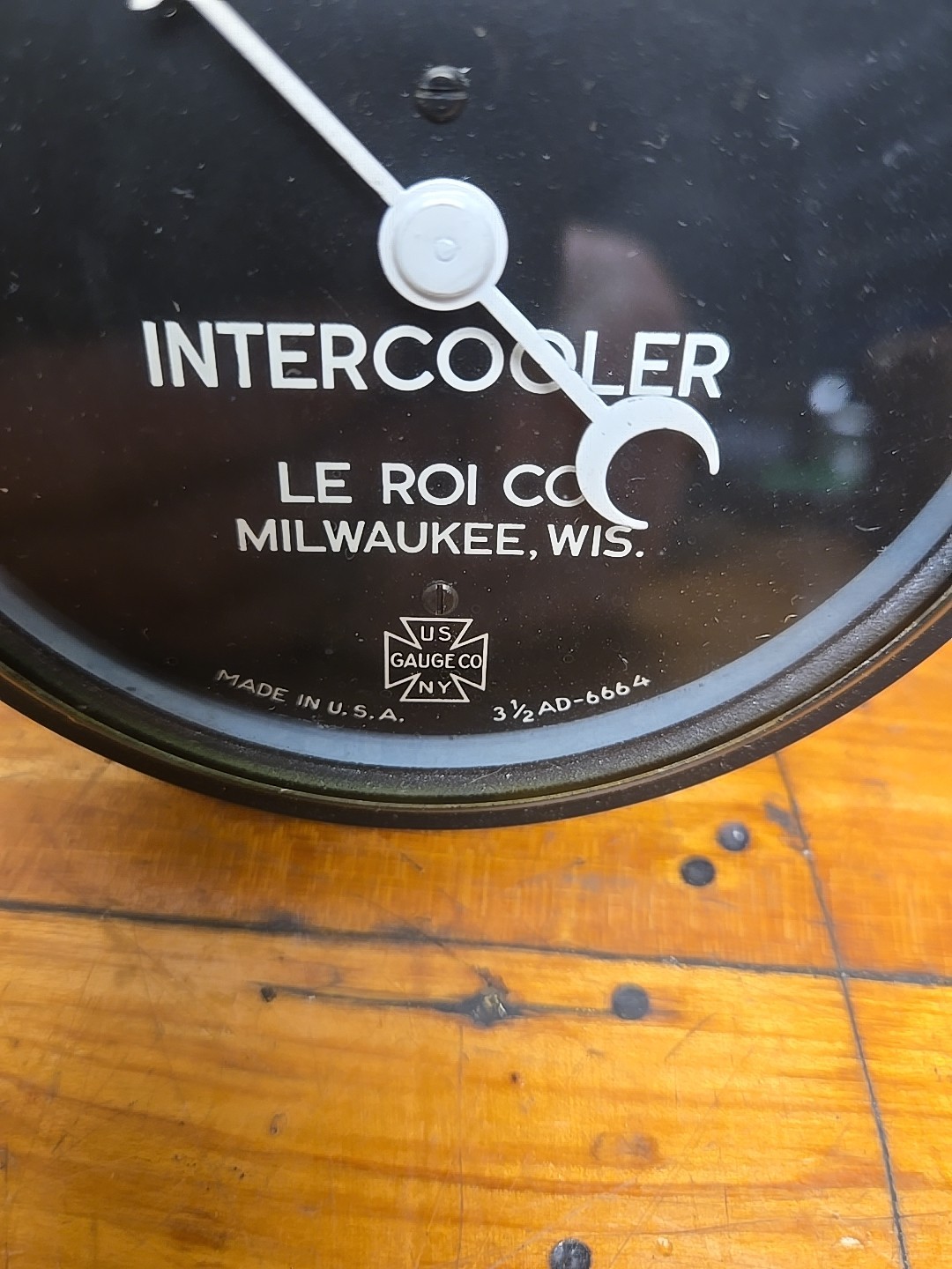 US GAUGE LE ROI CO INTERCOOLER 4″ PRESSURE GAUGE VINTAGE AD-6664 MADE USA
