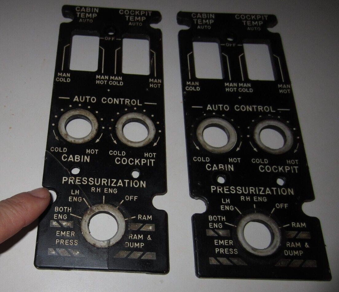 1 PAIR OF UNKNOWN AIRCRAFT COCKPIT PANELS AS PICTURED 1 HAS CRACK LOWER
