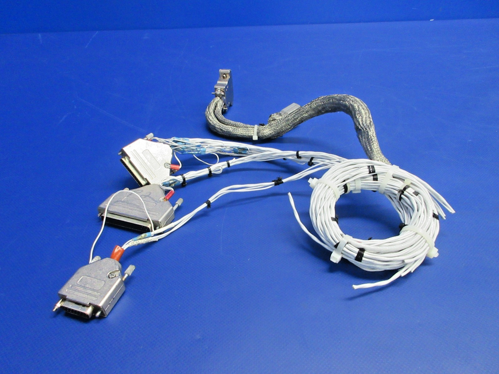 Aspen EFD Connector Harness Configuration Model P/N 910-00005-004 (0626-820)