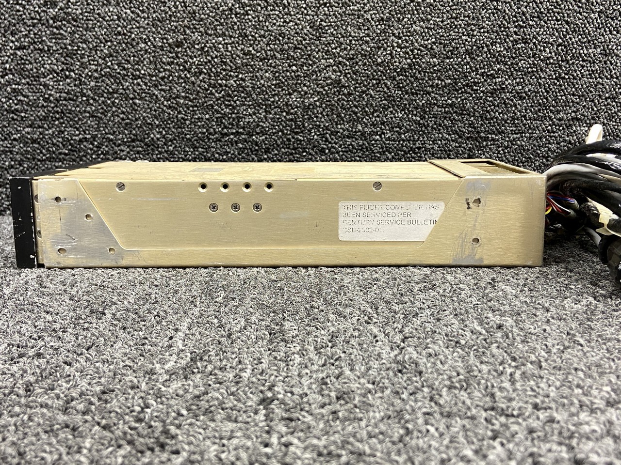 1D937-2130H13FF18 Century 2000 Flight Controller Computer Unit w Tray (28V)
