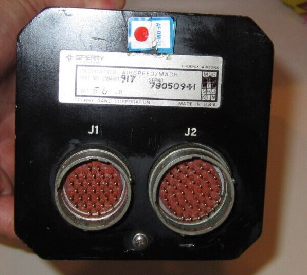 AIRCRAFT INDICATOR AIRBUS MACH SPEED INDICATOR 4 IN FACE SPERRY P/N 2594621-917