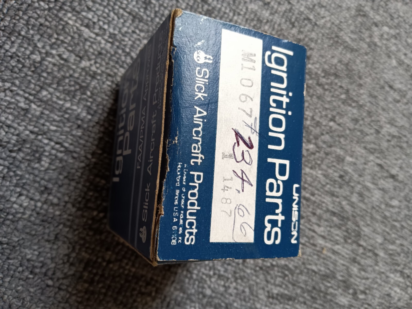 SLICK MAGNETO DISTRIBUTOR BLOCK PN: M-1067