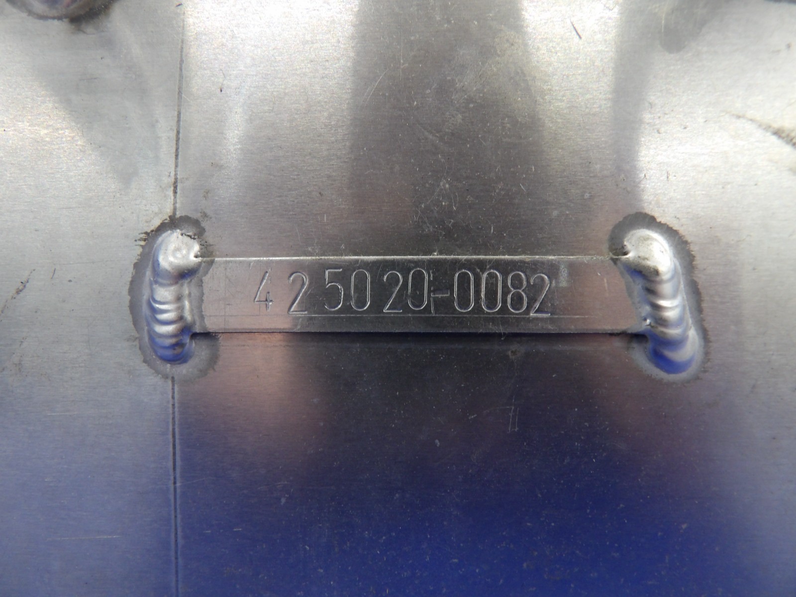 Diamond DA-40 LH/RH Outboard Auxiliary Fuel Tank P/N D41-2817-20-00 (0626-2053)