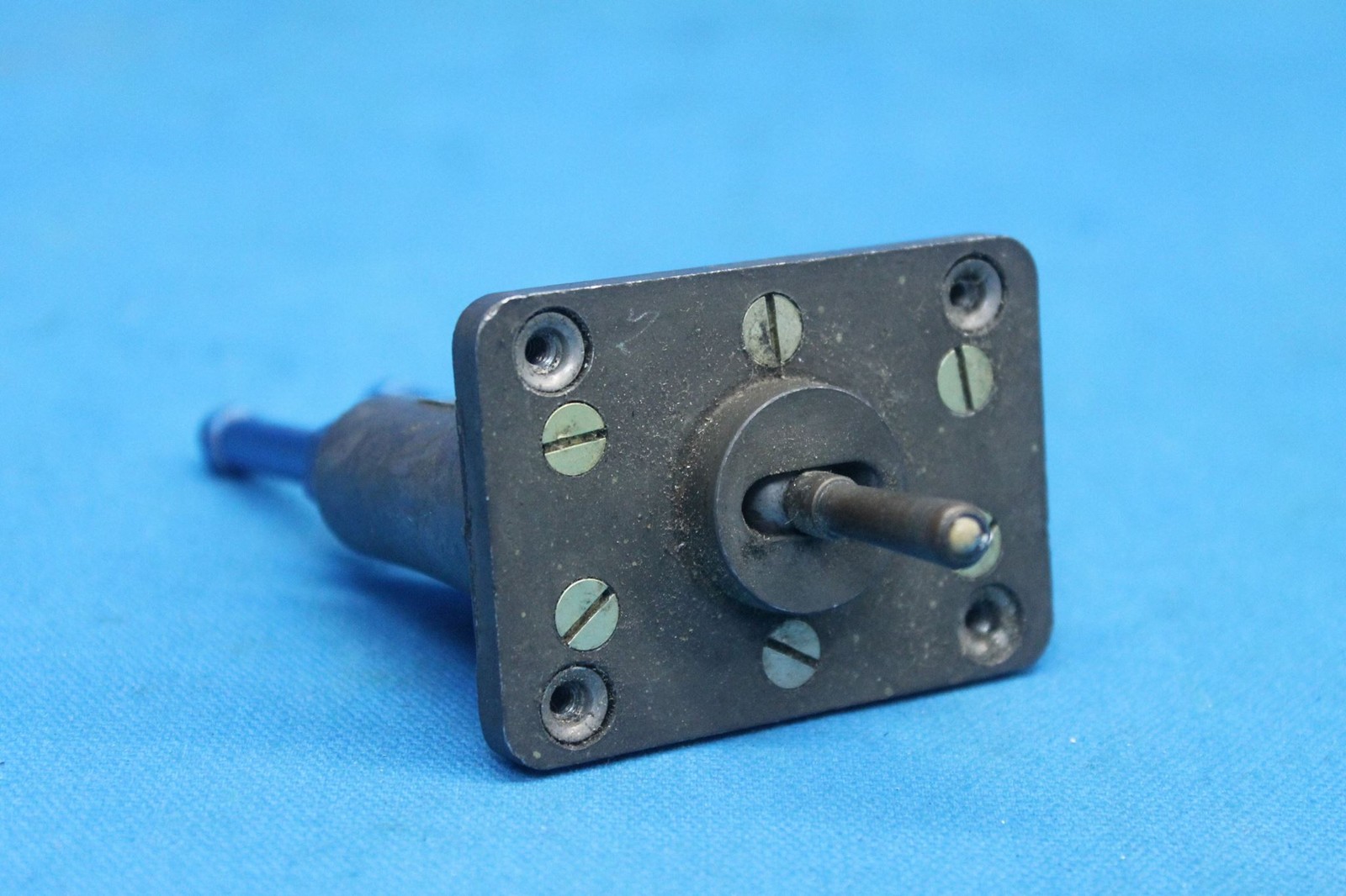 Used Weatherhead Co. Aircraft Vacuum Gauge Valve Selector, p/n 276310 (24350)