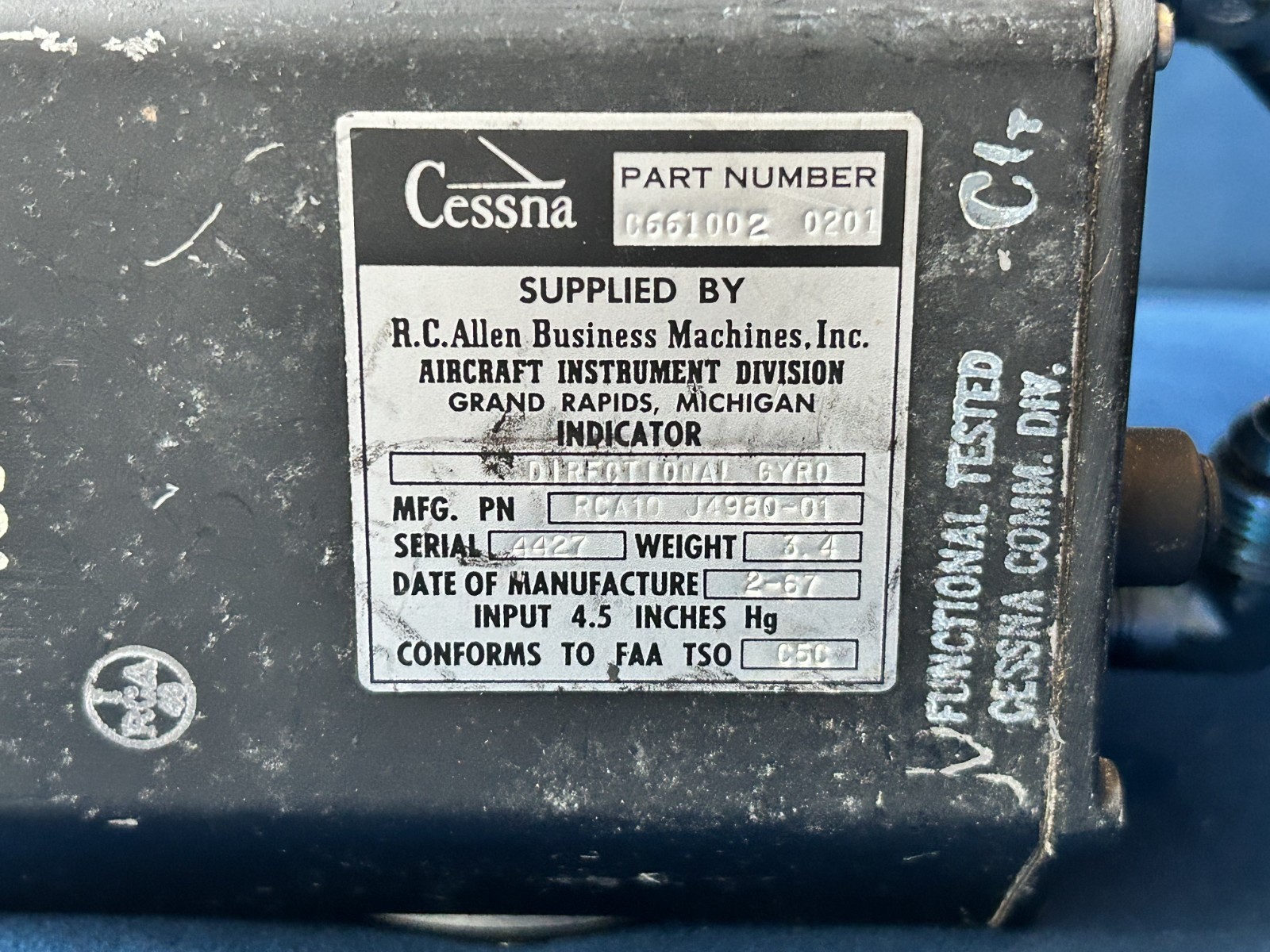 RCA10-J4980-01 | RC Allen Inst | Cessna Directional Gyro – Working when removed