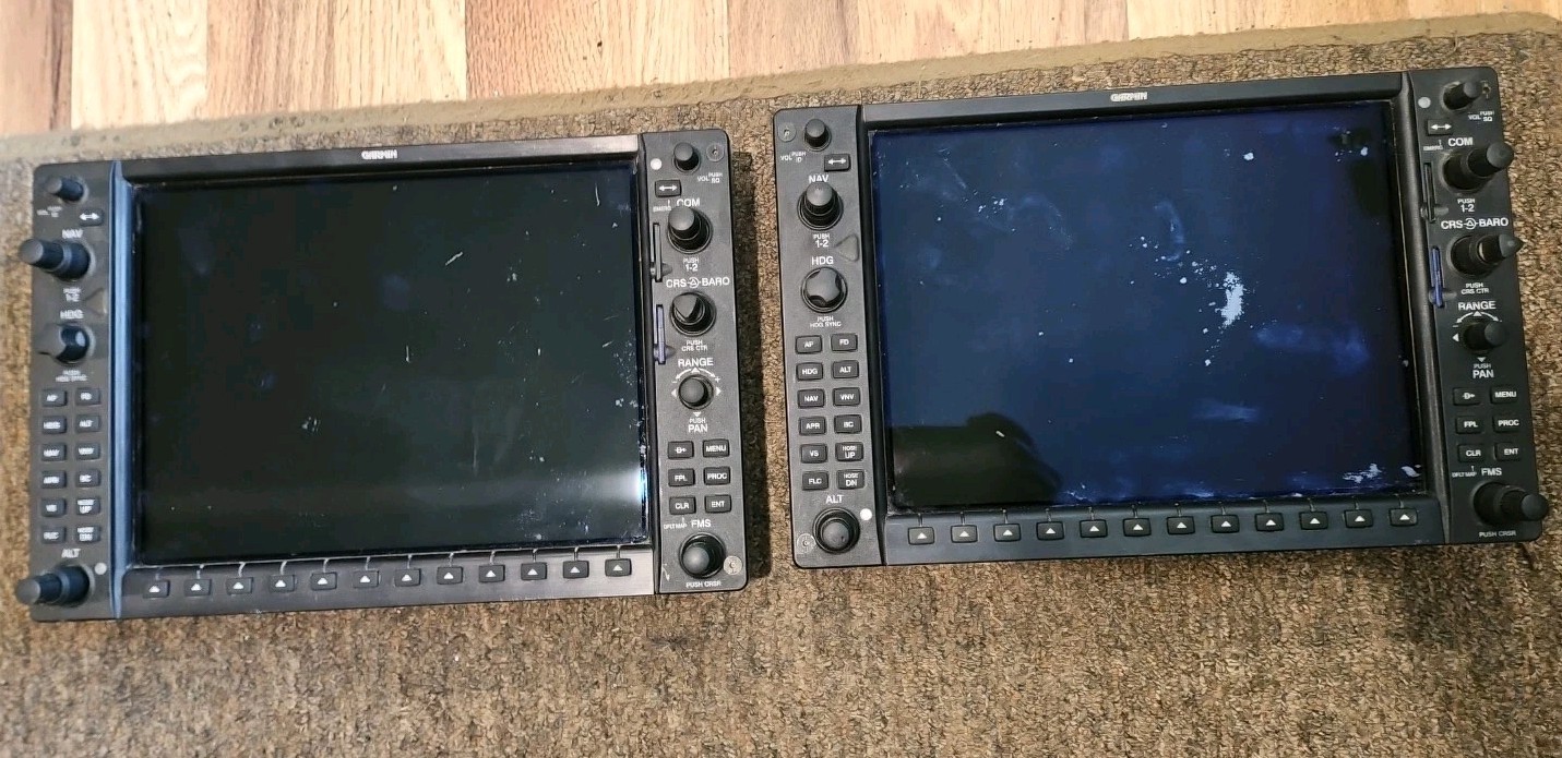 INOP!! Cessna T206H Garmin Multifunction Flight Display GDU1044B PN 011-01274-00