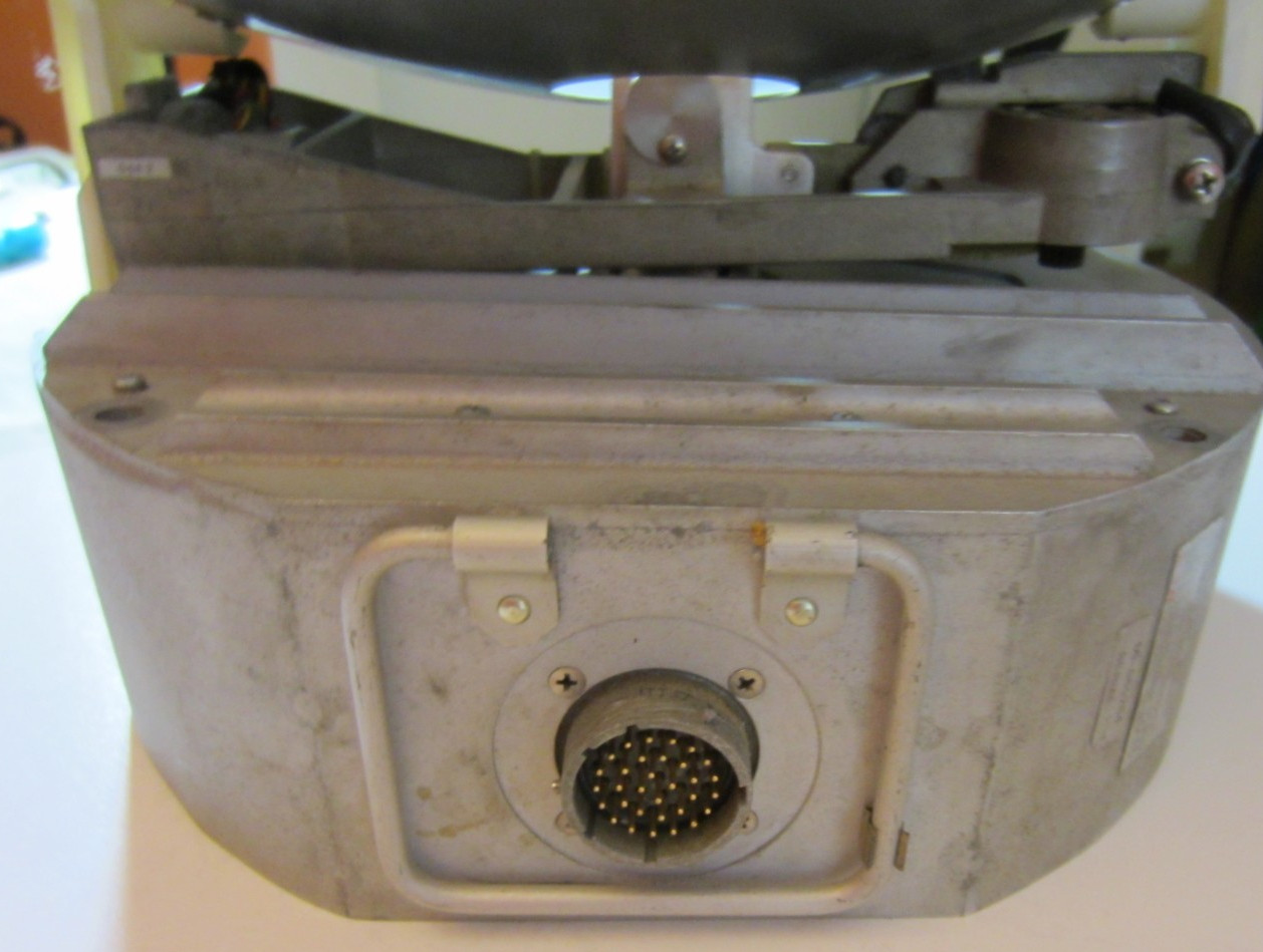 RCA RADAR RTA-1002 P/N MI 585264 FOR PARTS BOTTOM COVER MISSING