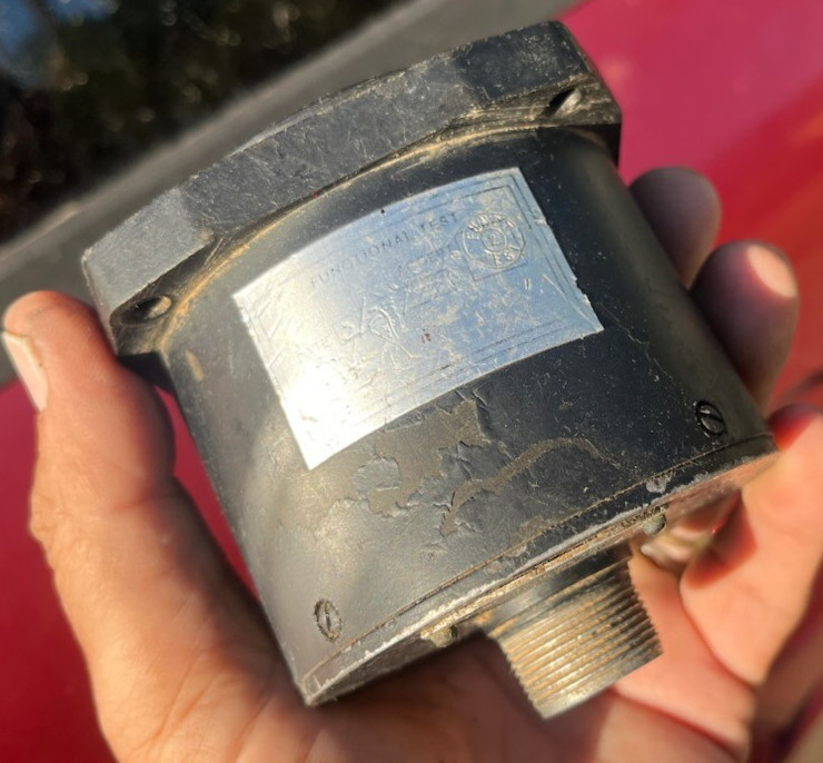 USN Aircraft Instrument – AN 5795-6 Dual Cylinder Head Instrument 12 or 24 VDC