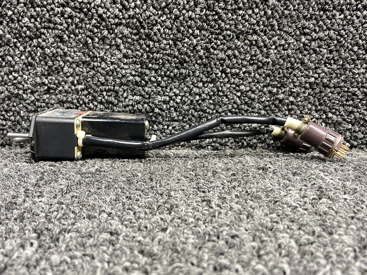 071-1242-01 King Radio KA-51B Slaving Accessory Assembly (Damaged)