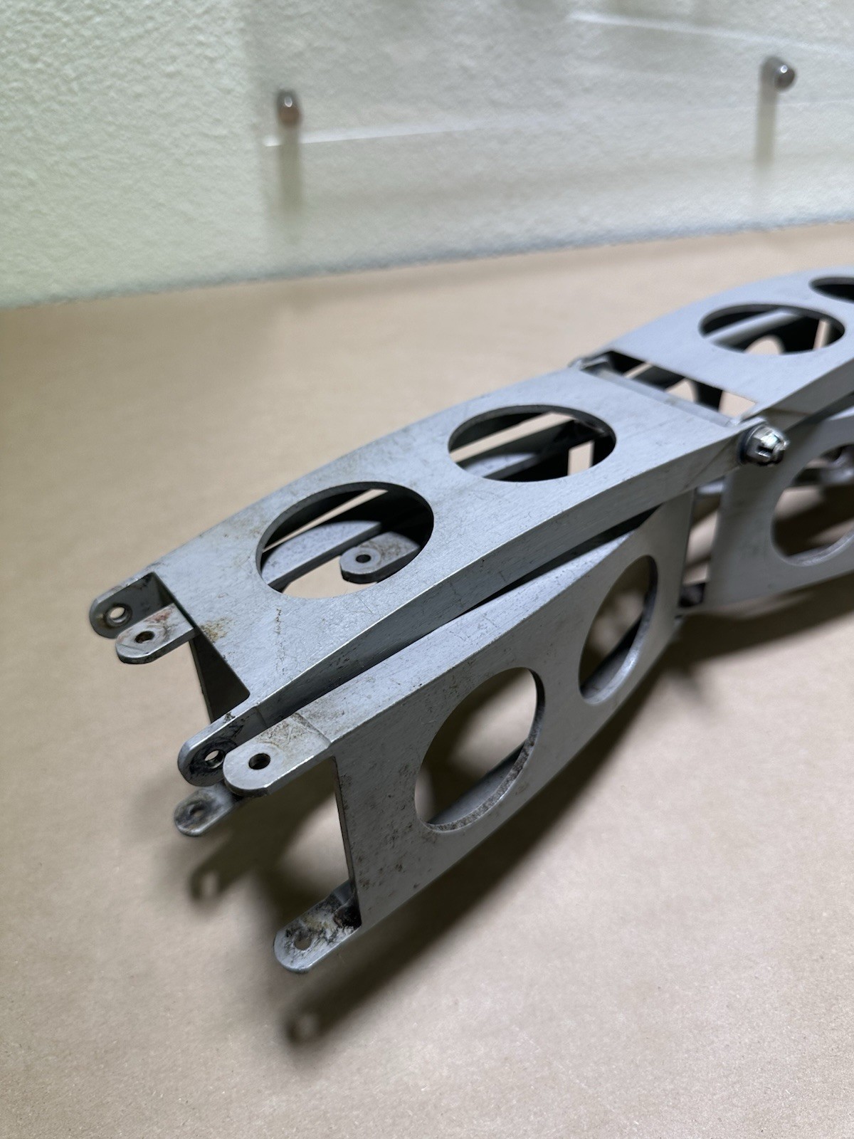 Beechcraft Control Column Assy 96-524017-601 (3938)