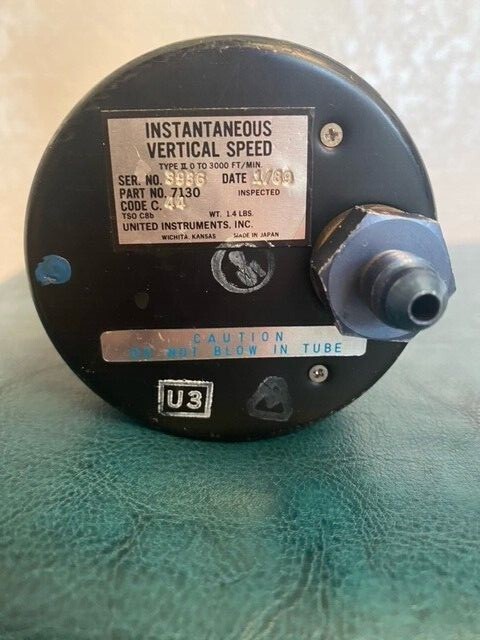 Beechcraft Instantaneous Vertical Speed Indicator