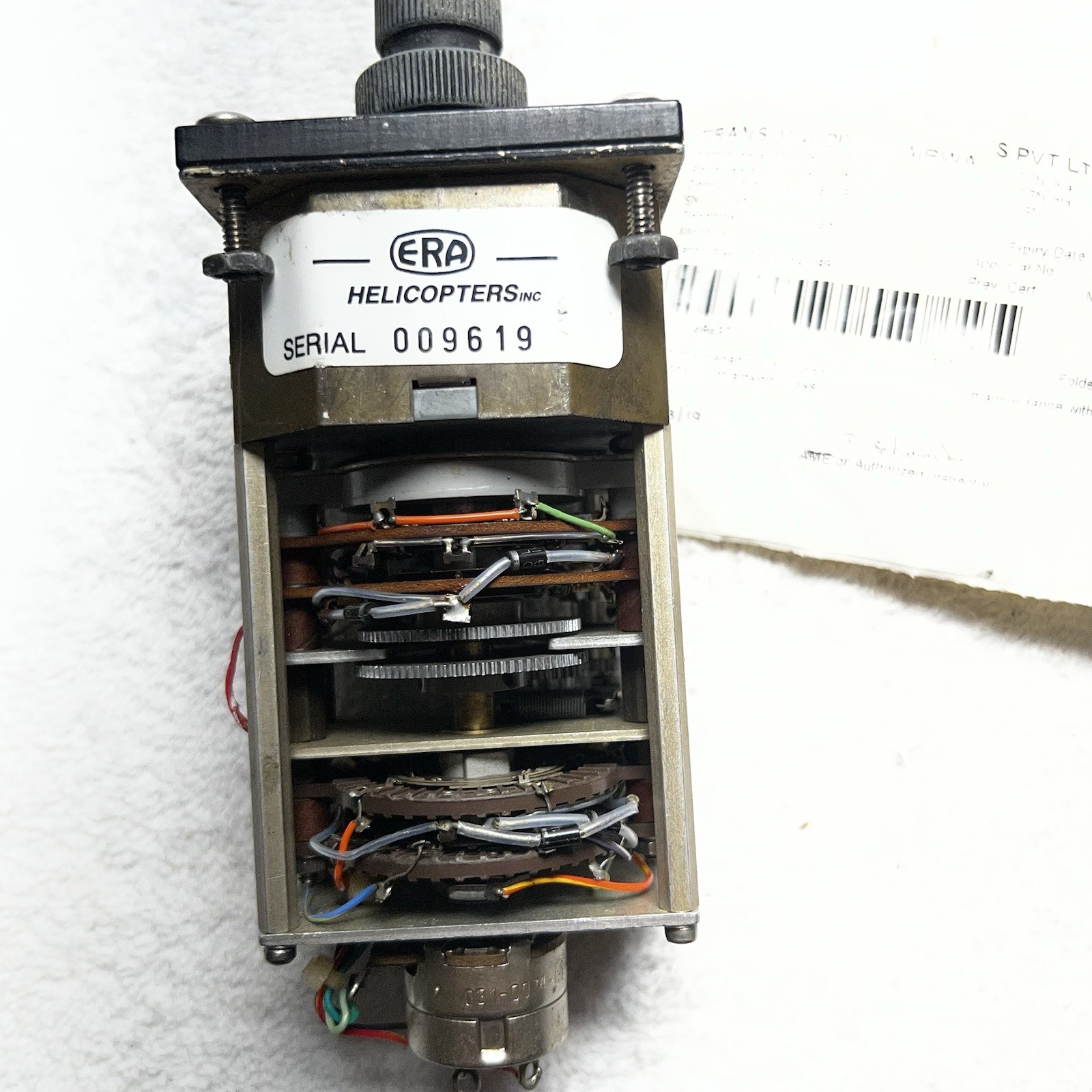071-1012-11 King Radio KFS-590B VHF Communication Controller