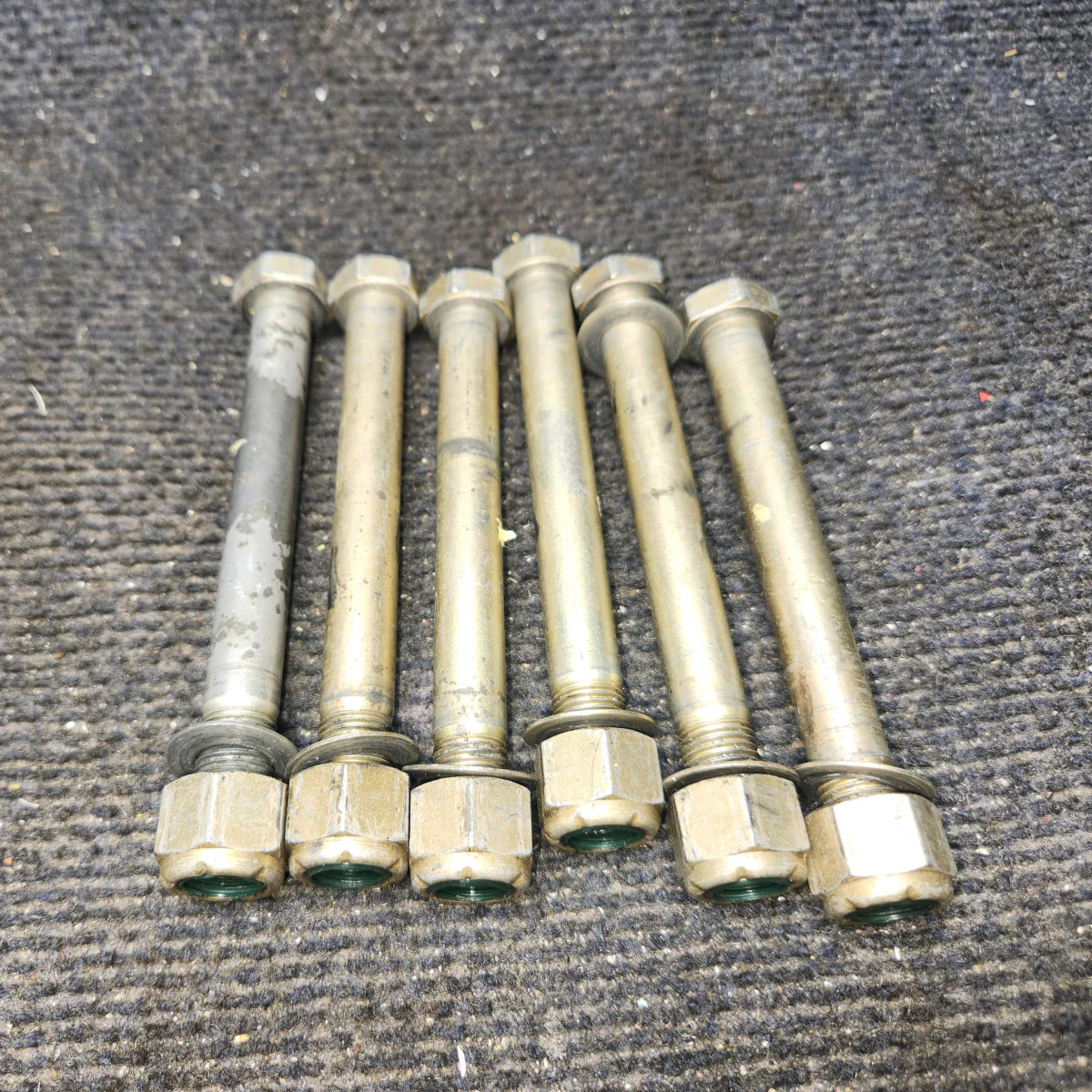 A2513-16 | Cessna 172E | Prop Bolts (6) (1/2 Bolt 3/4 Head 4.75 in Long)