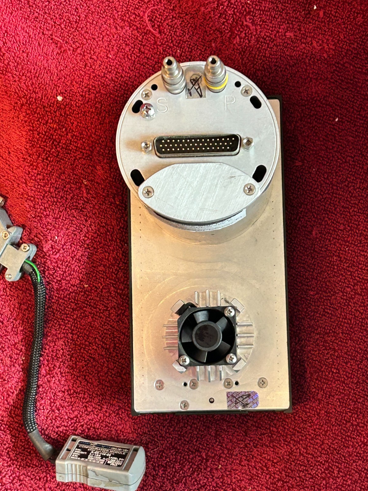 ASPEN EFD 1000 PFD P/N 910-00001-001 WITH CONFIGURATION MODULE AND CONNECTOR
