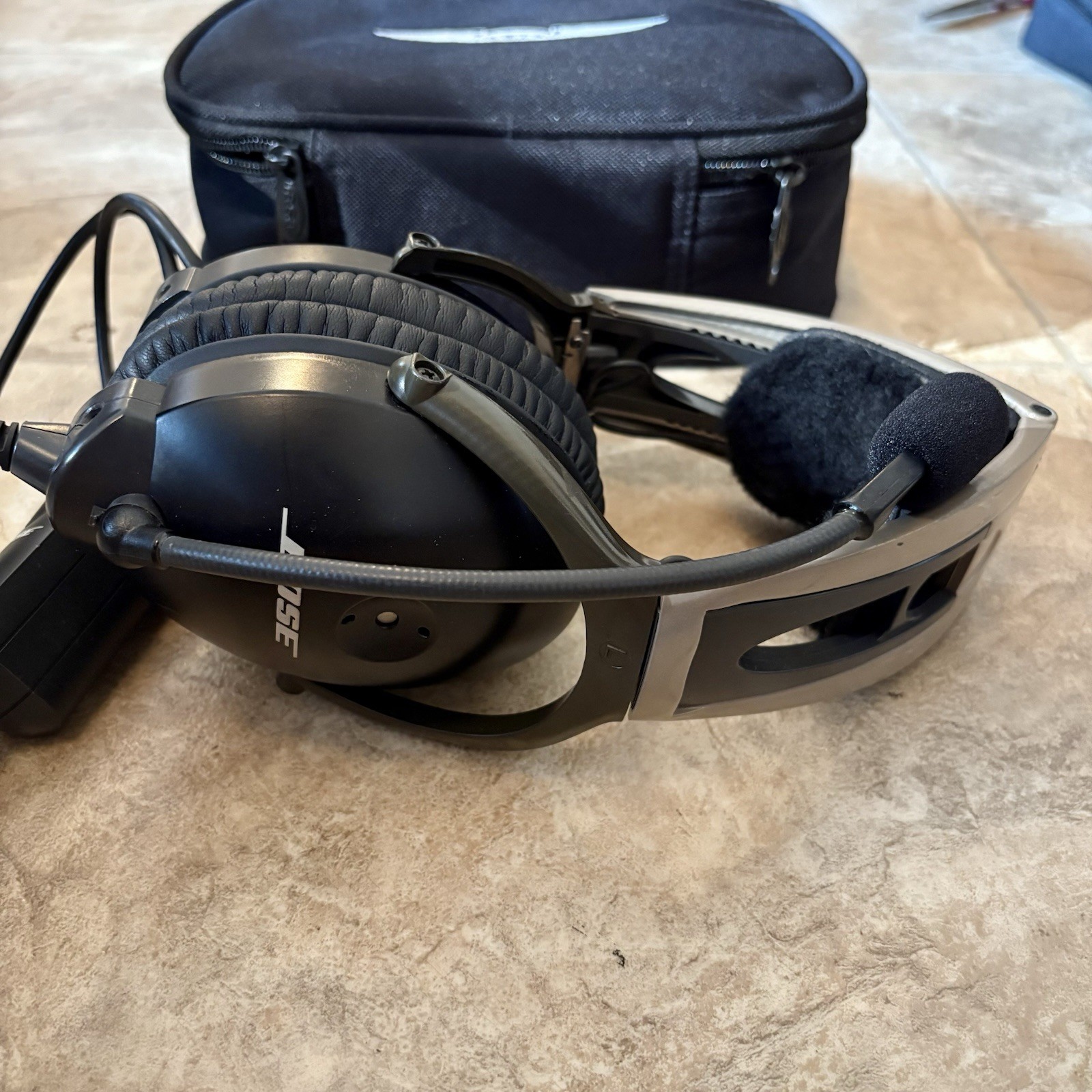 Bose X Aviation A10 Dual GA Plugs Headset AHX-32-01
